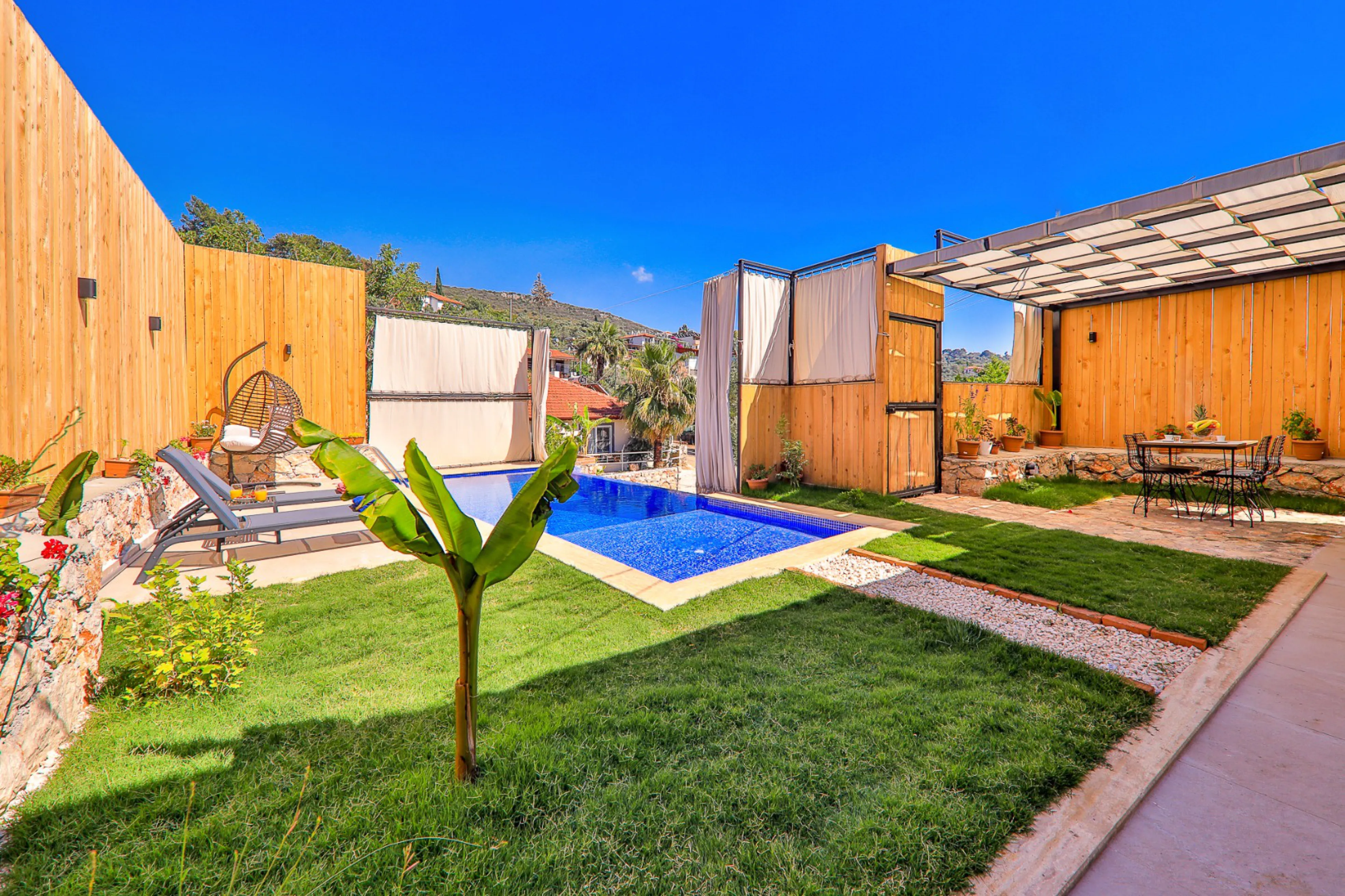 Villa Flower 2