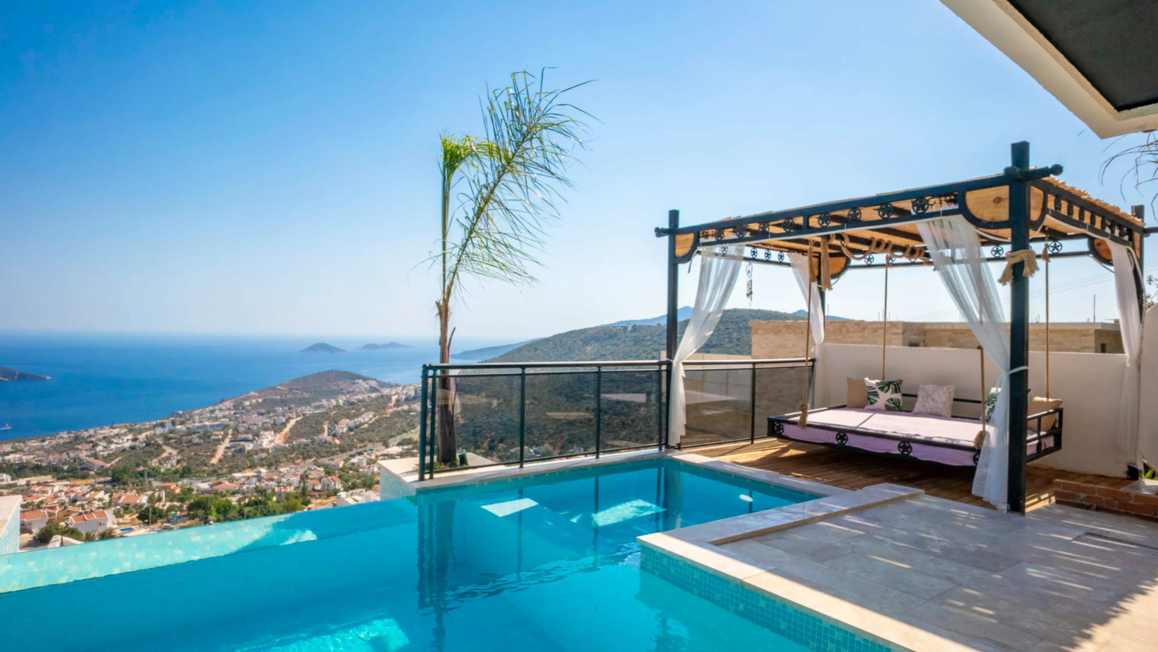 Villa Çırağan 4 - Deniz Manzaralı & Plaja Yakın Kiralık Villa