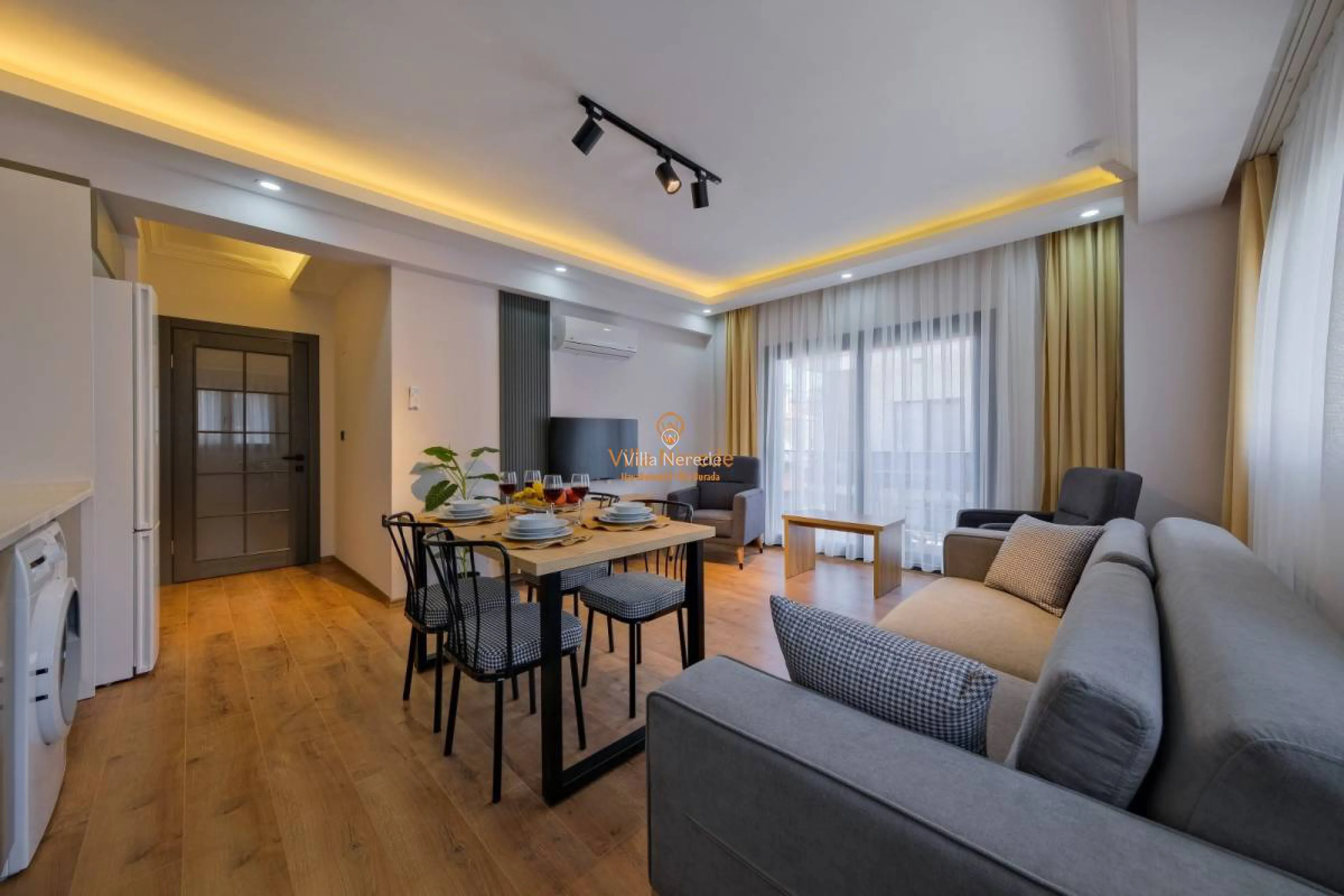 light-suite-apart-5-244290494-b.jpg