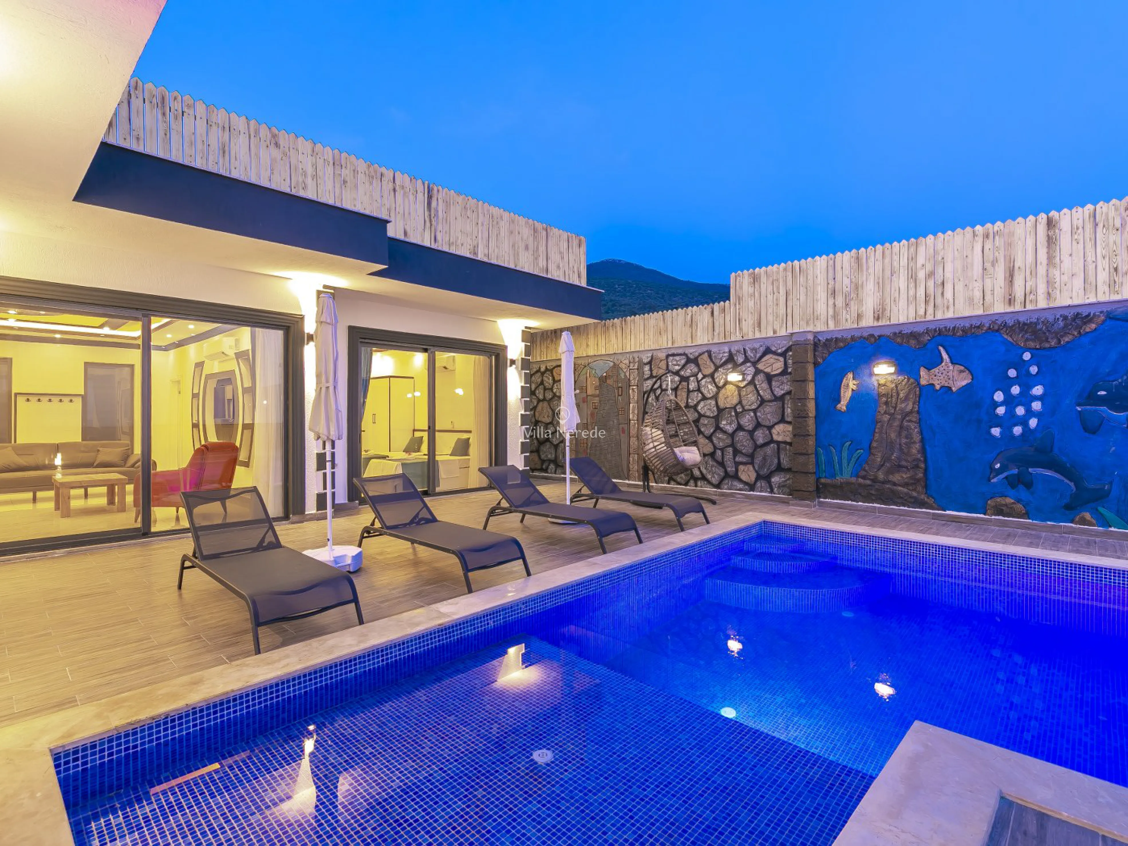 muhafazakar-jakuzili-kiralik-tatil-villa-seftali-5_441_895.jpg