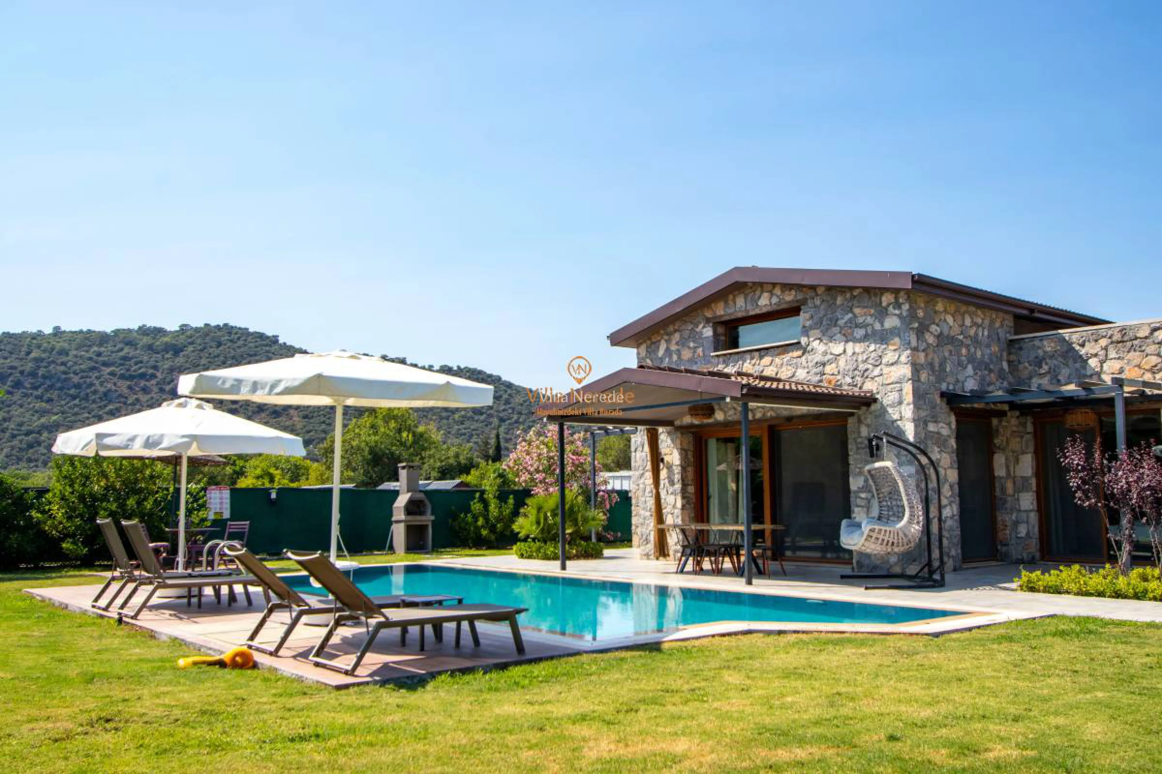 villa-abelia-831800901-b.jpg