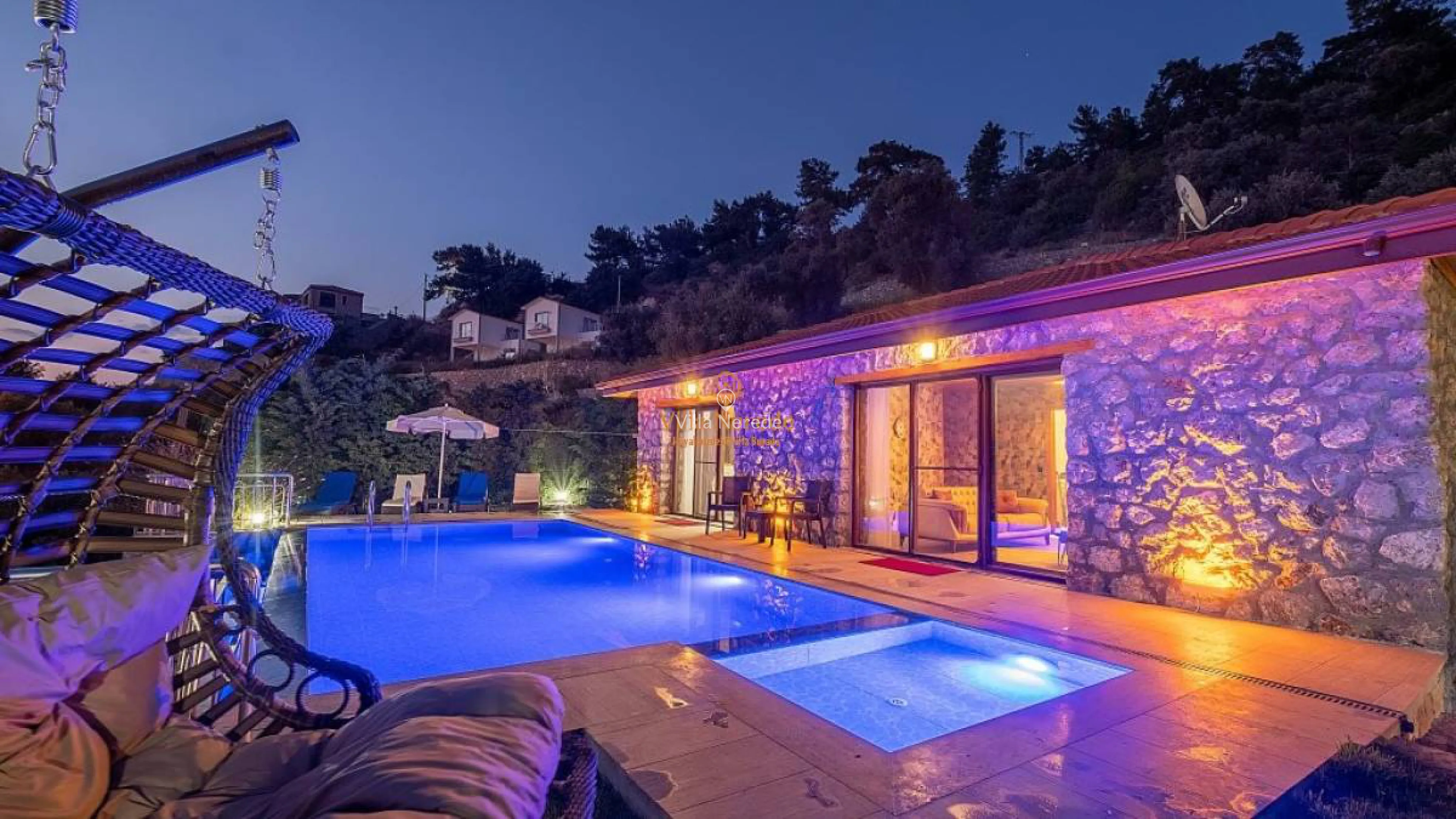 villa-ahenk-608084851-b.jpg