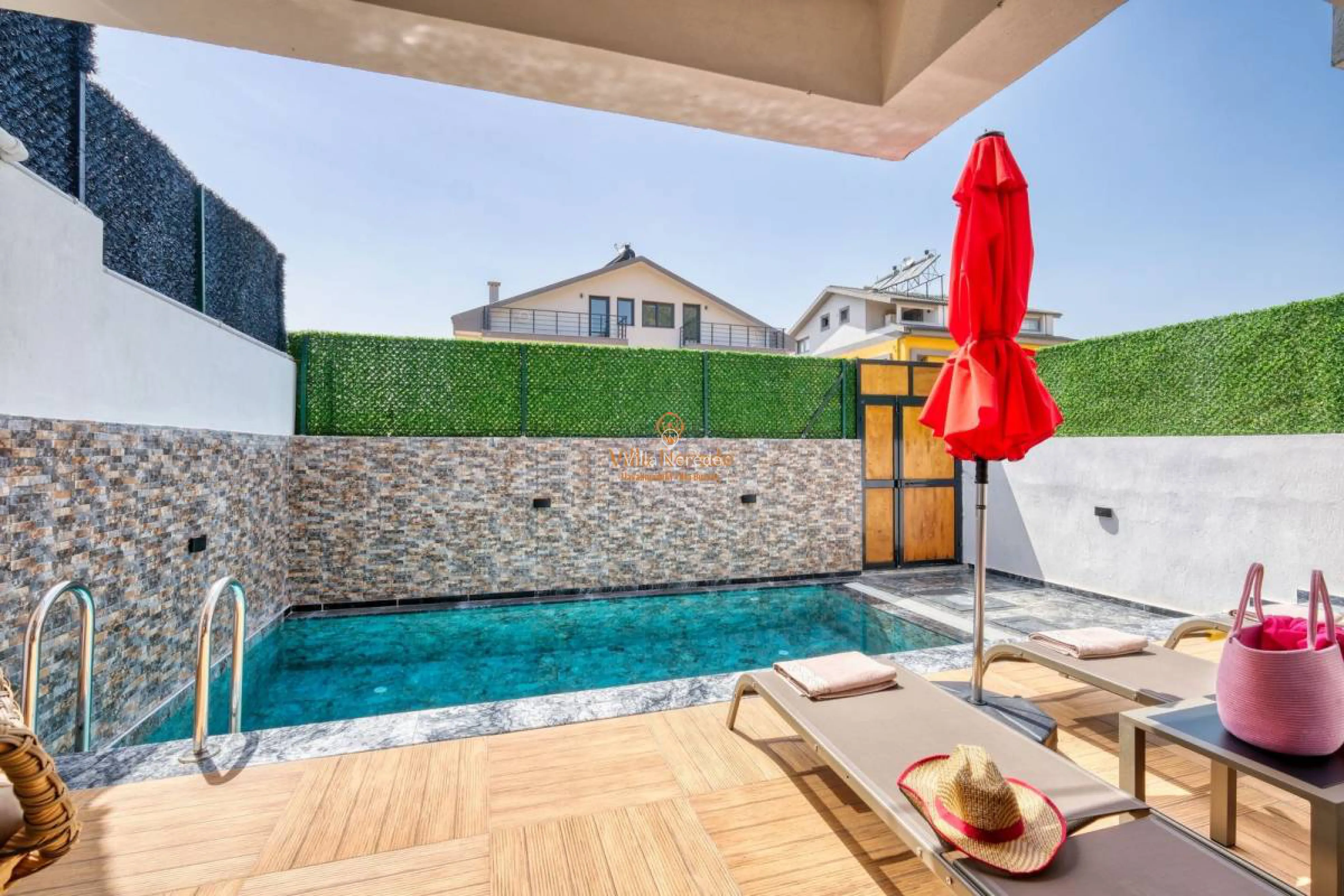 villa-akasya-2-153130191-b.jpg