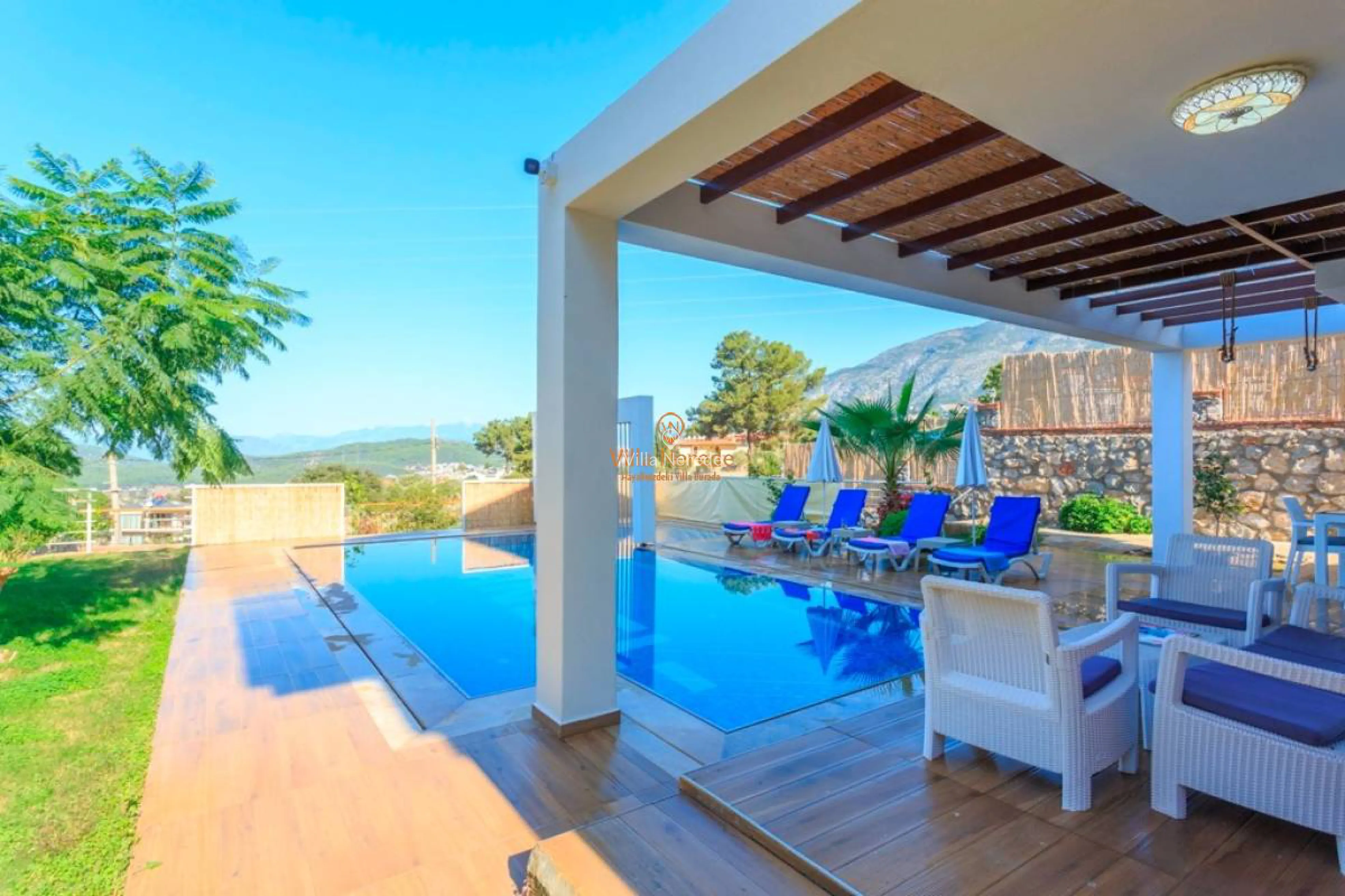 villa-angel-prestige-g-106827821-b.jpg