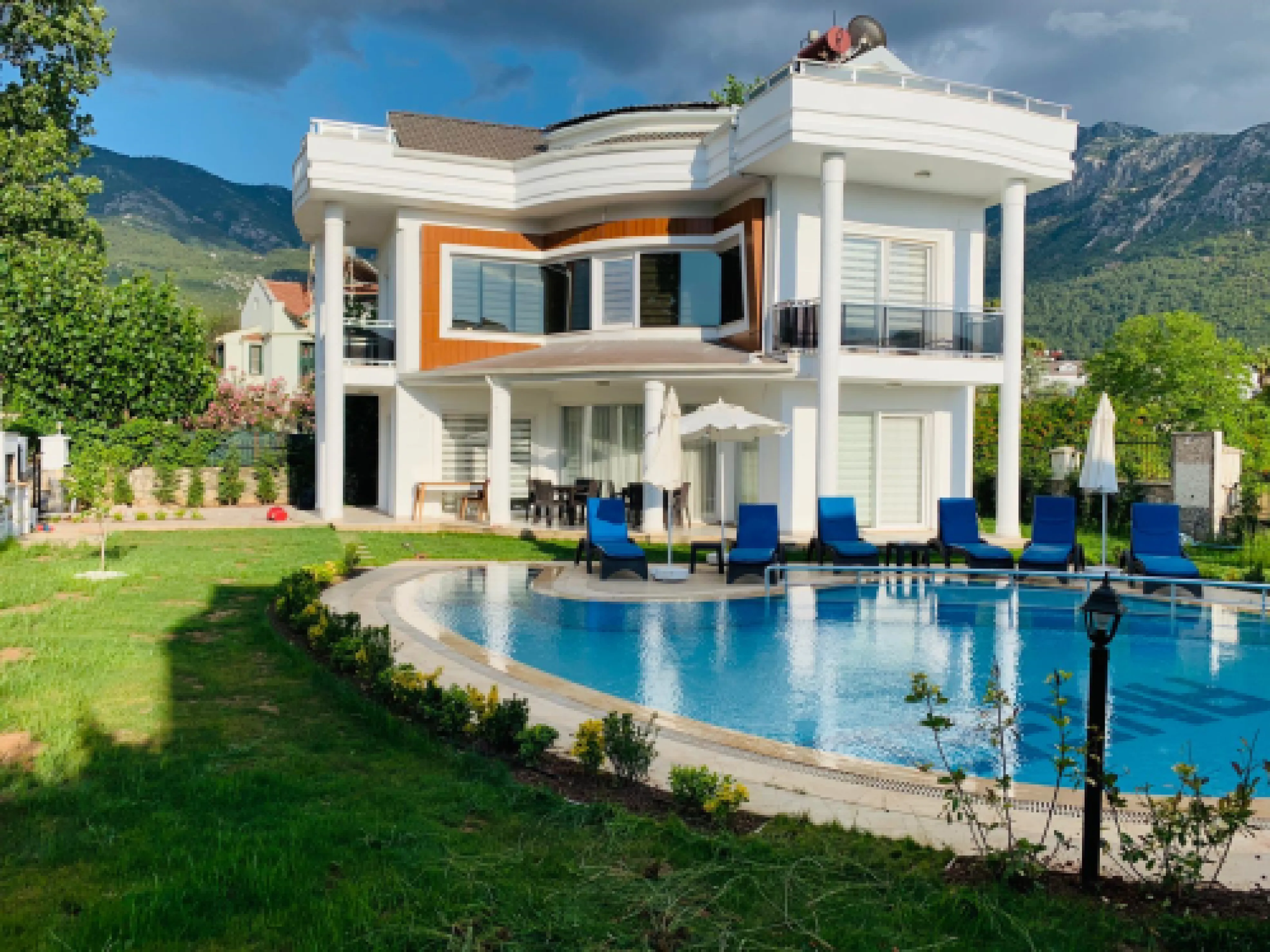Villa Rose 9