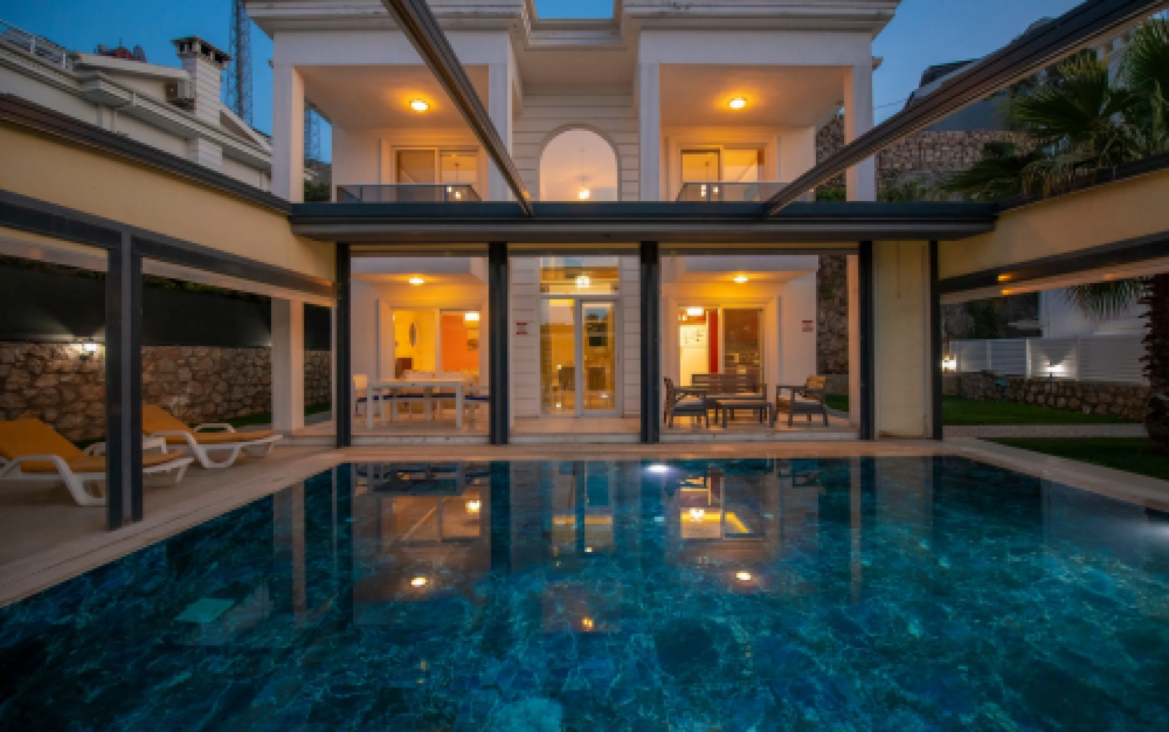 Villa Rose 3