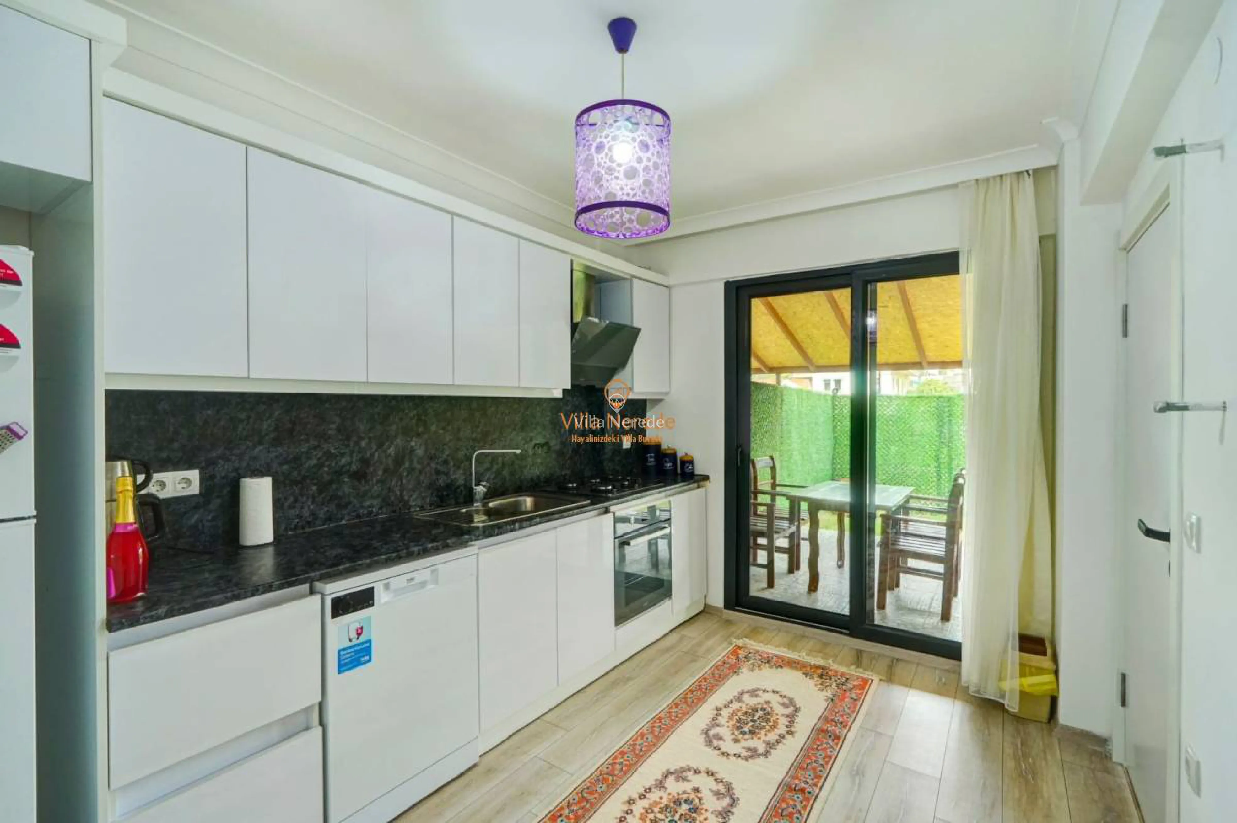 villa-arin-home-728336731-b.jpeg