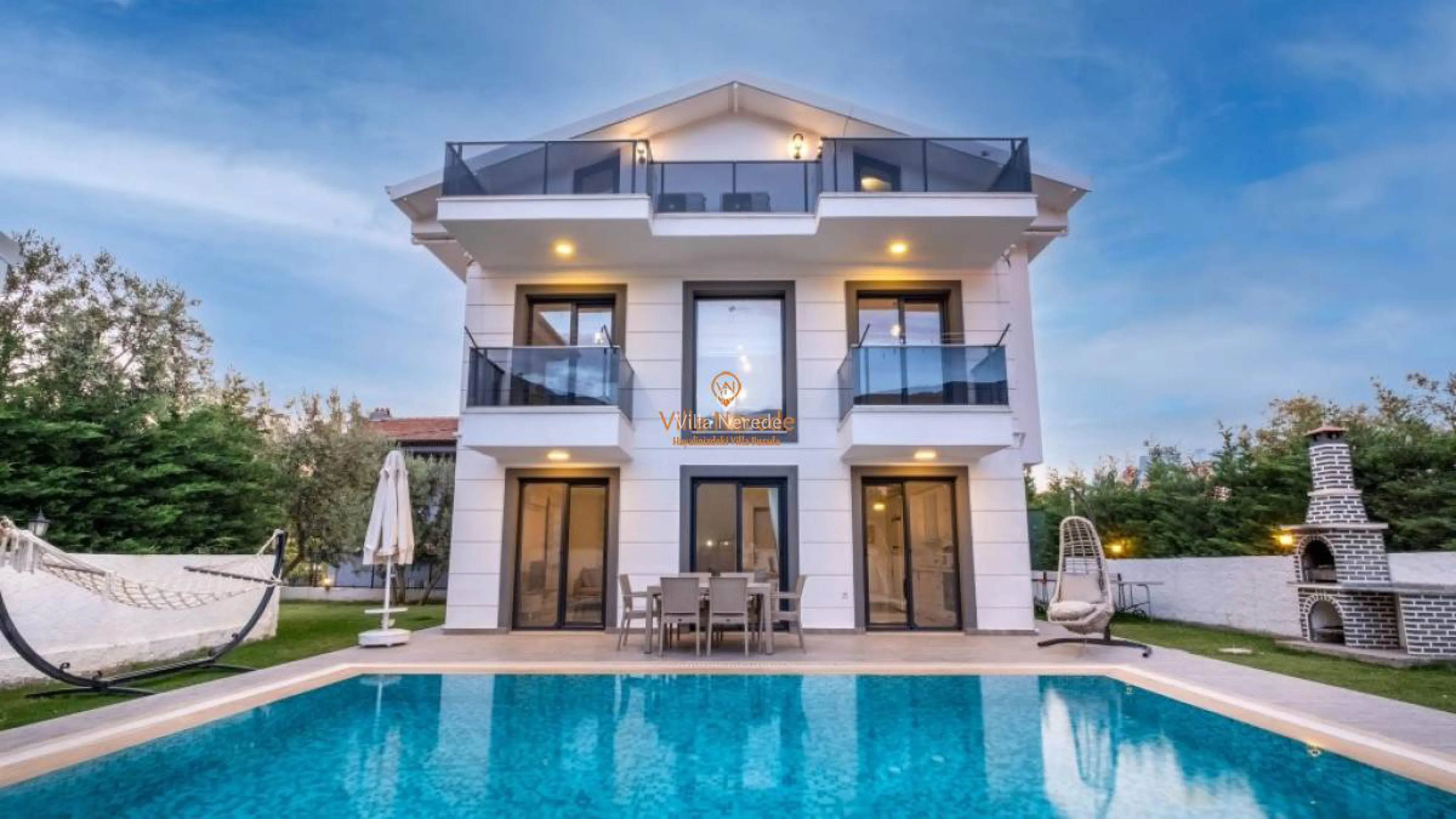 villa-asrin-728160803-b.jpg