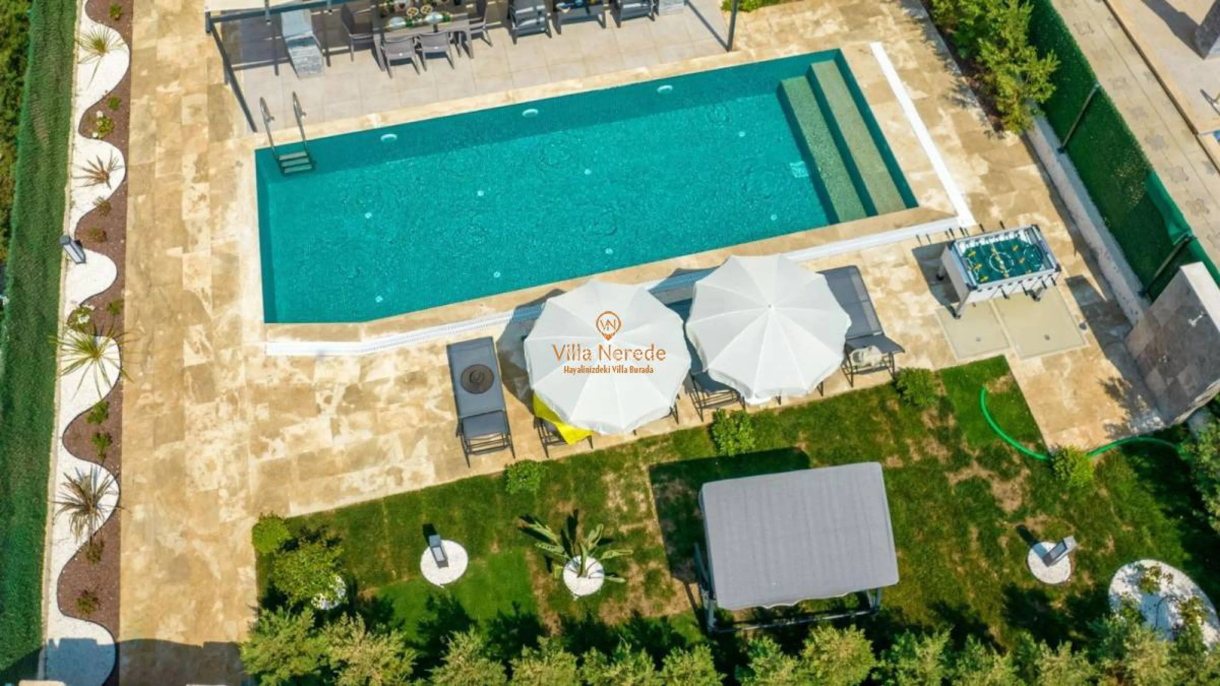 villa-bahane-2584775253-b.jpeg