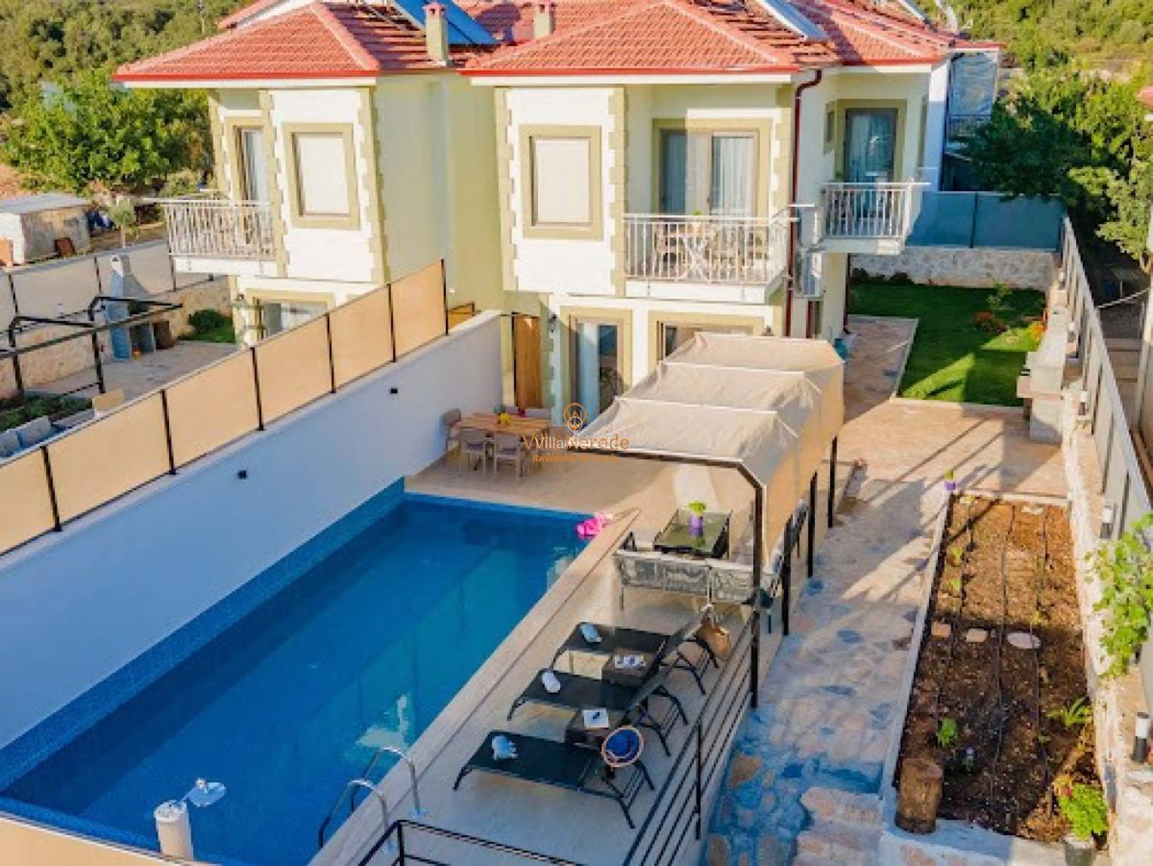 villa-cagdas-2-1924827455-b.jpg