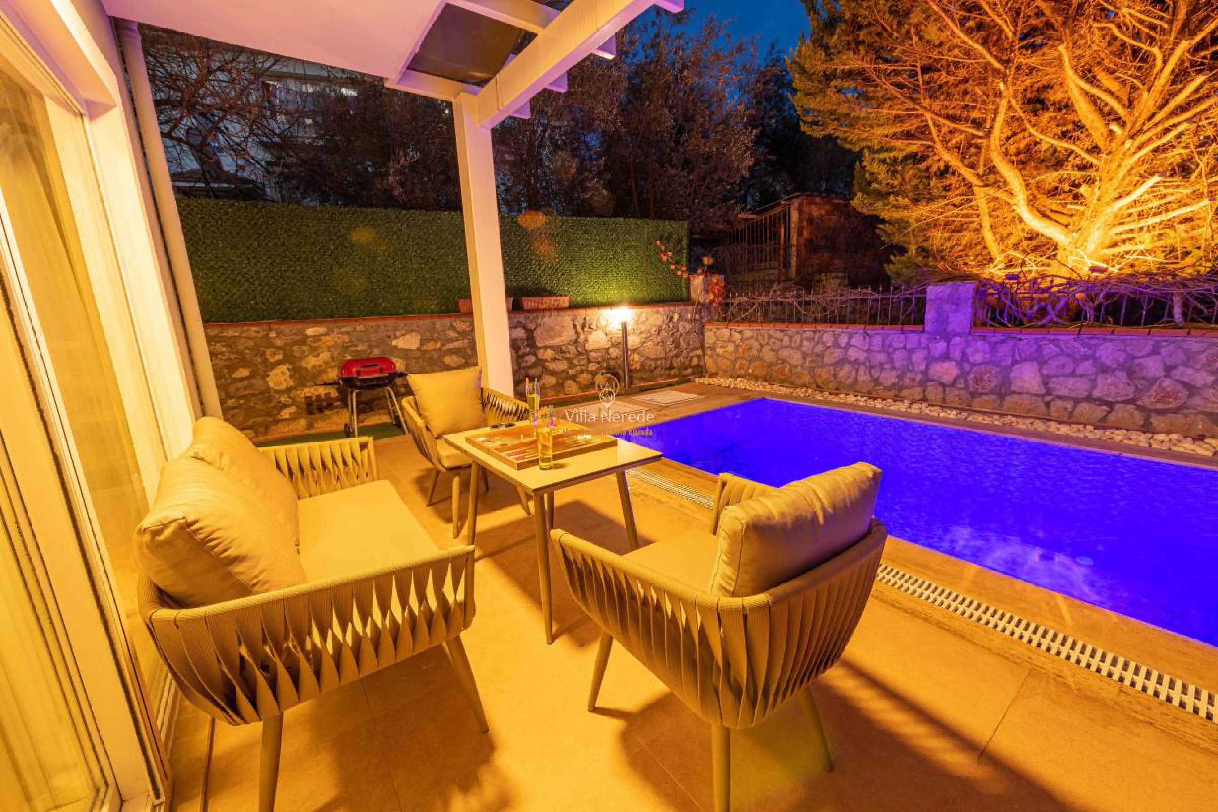 villa-cappucino-655654664-b.jpg