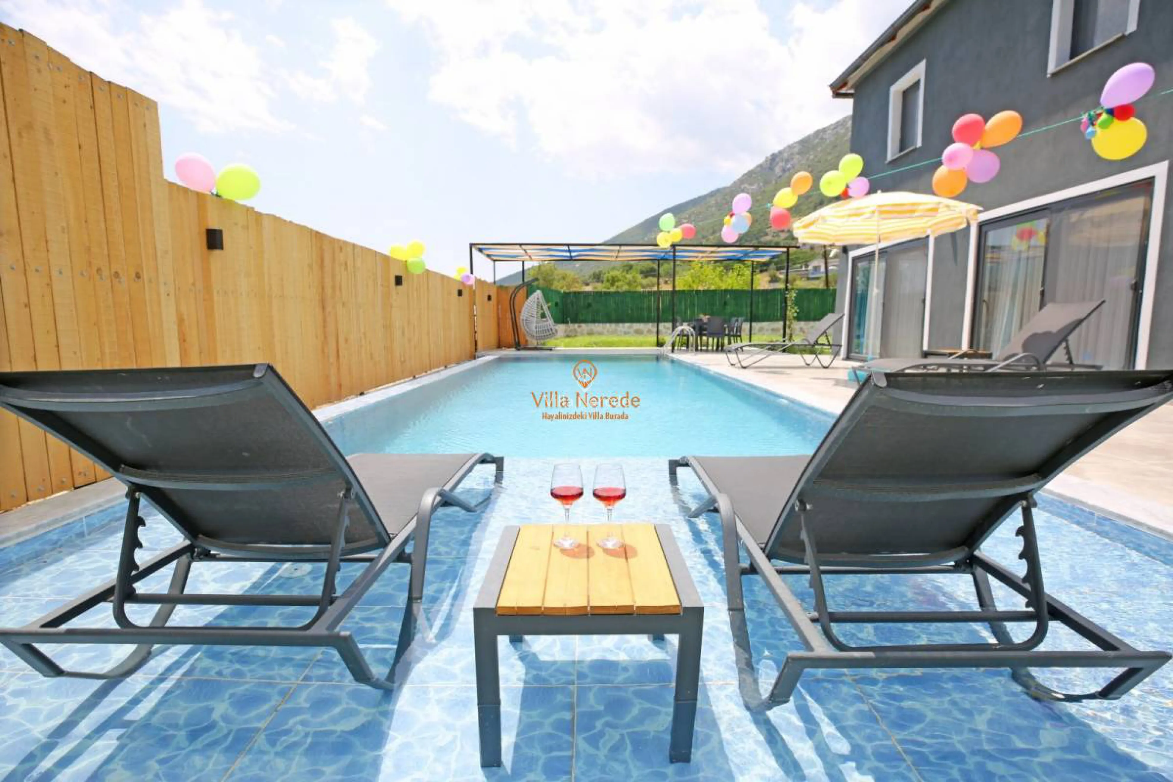 villa-ecrinsu-1727772876-b.jpg
