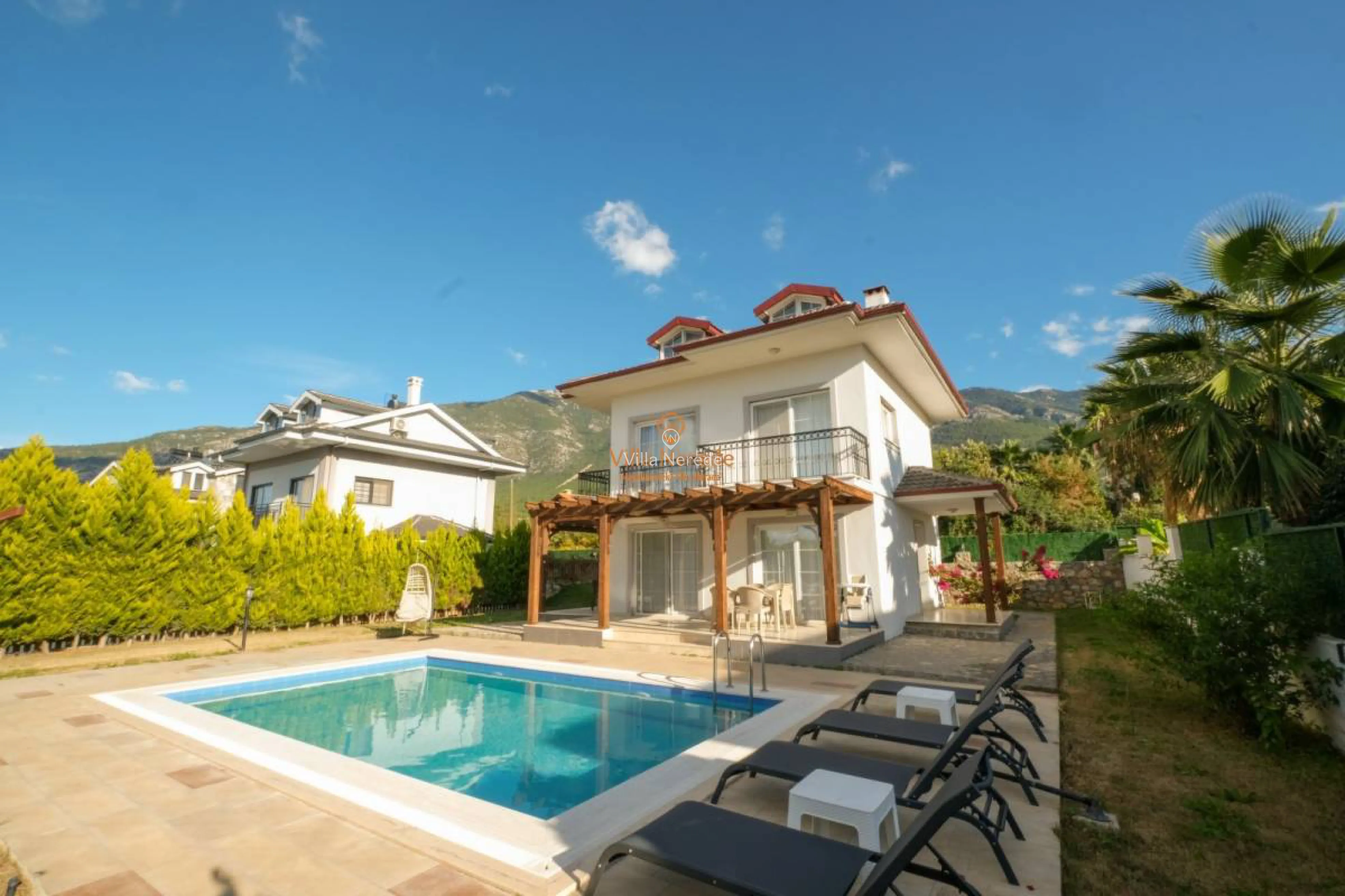 villa-era-1-475190456-b.jpg