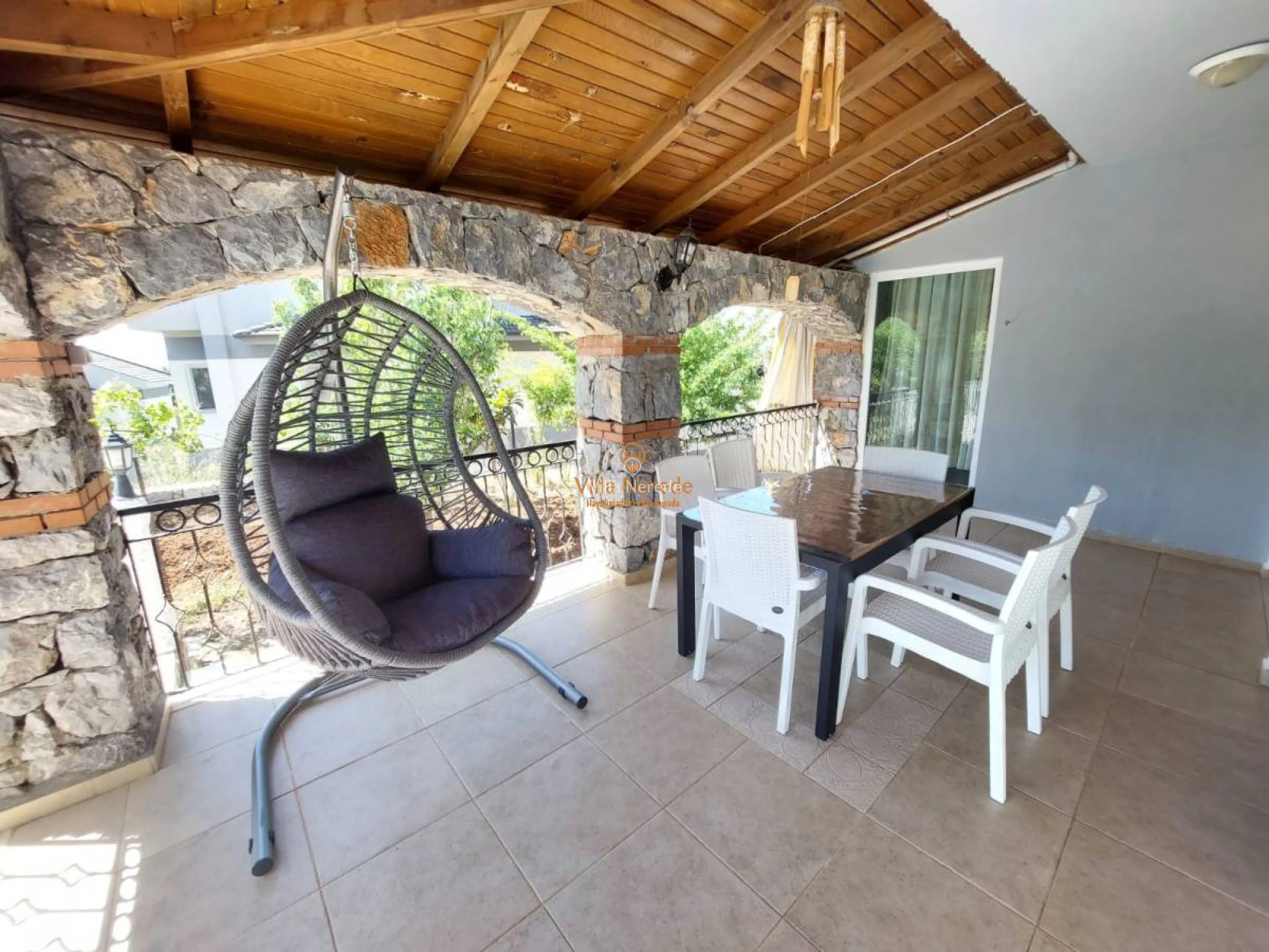villa-erya-3-2183480594-b.jpeg