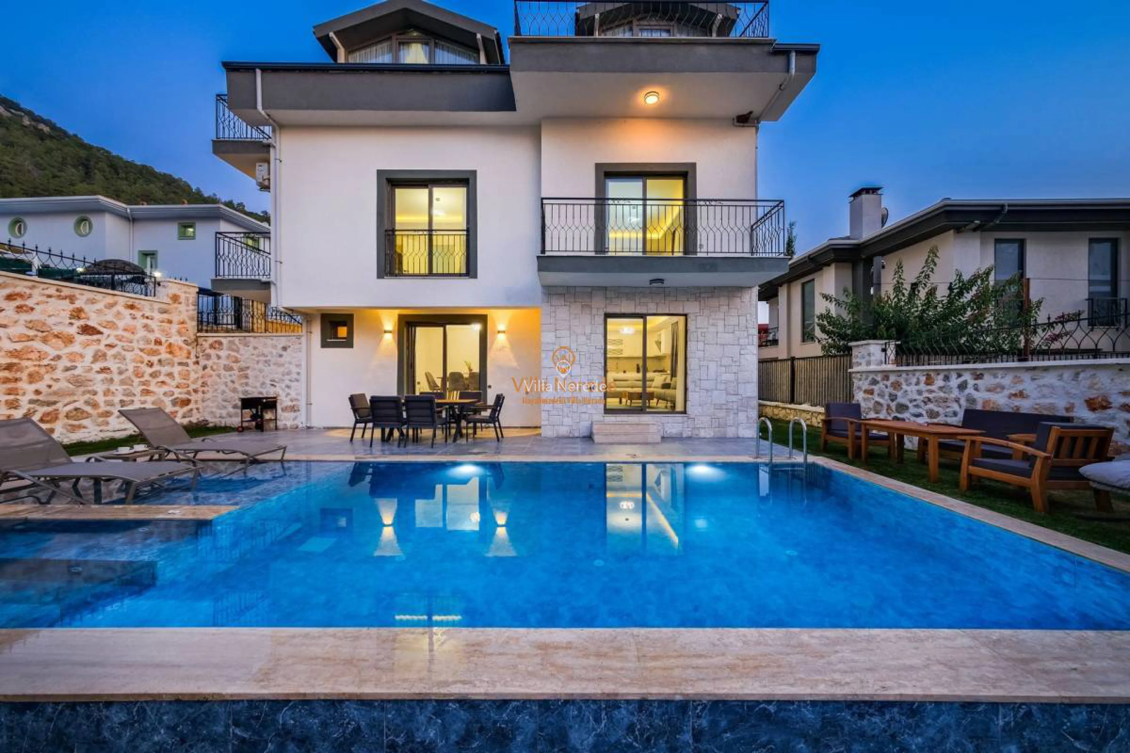 villa-famose-1-1299225705-b.jpeg