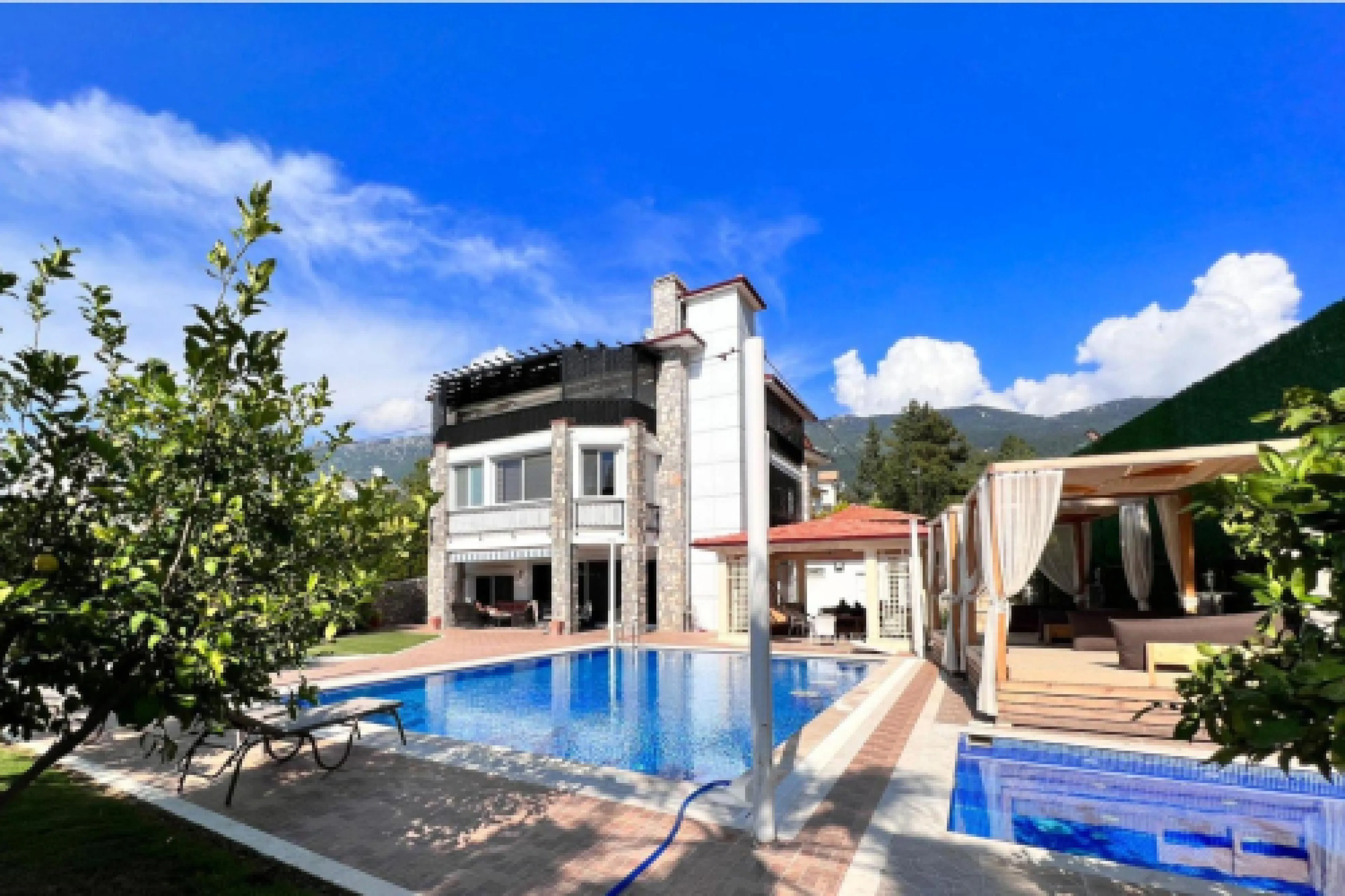 Villa Rose 6