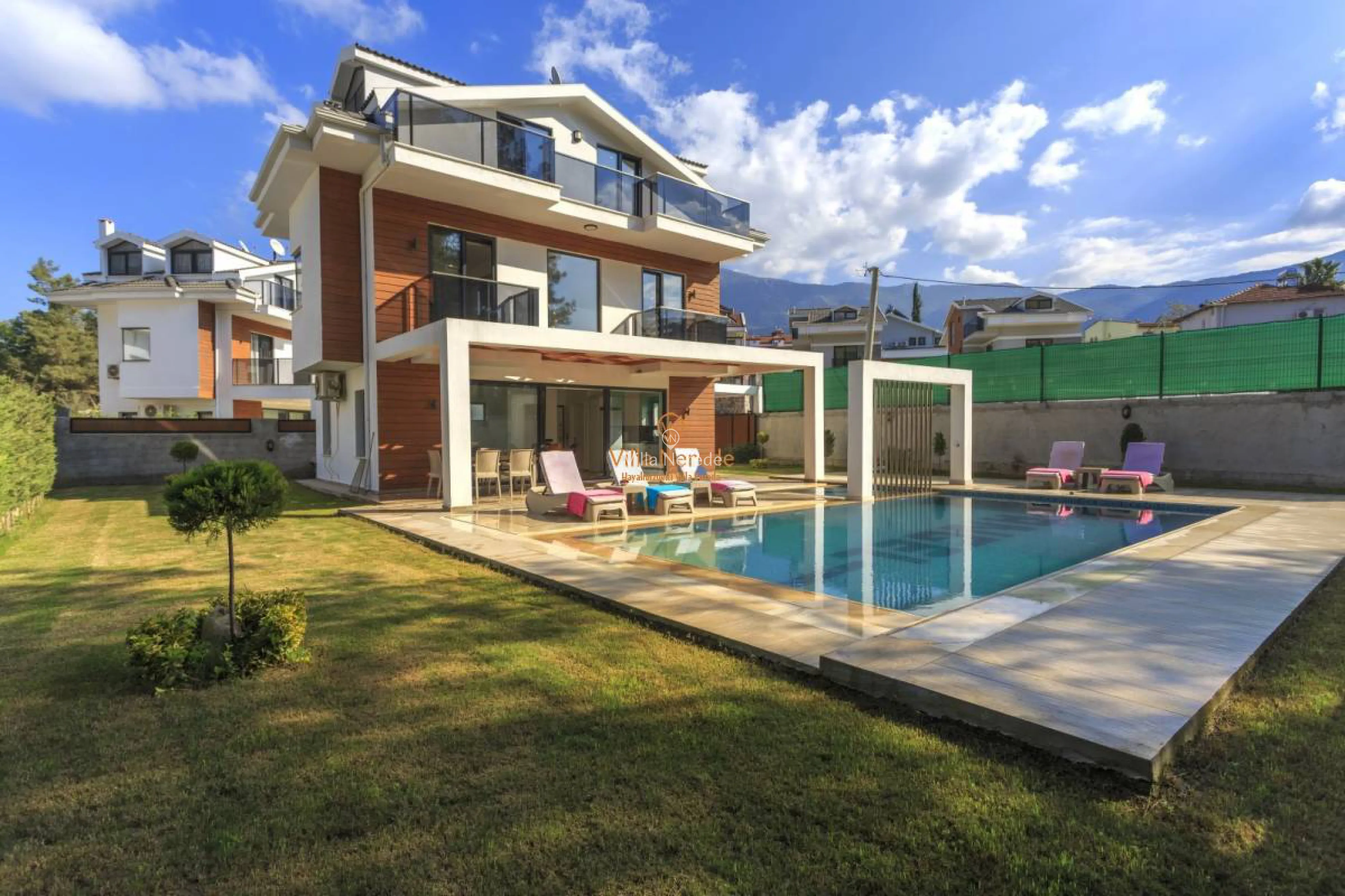 villa-hisar-prestige-a-406519433-b.jpg