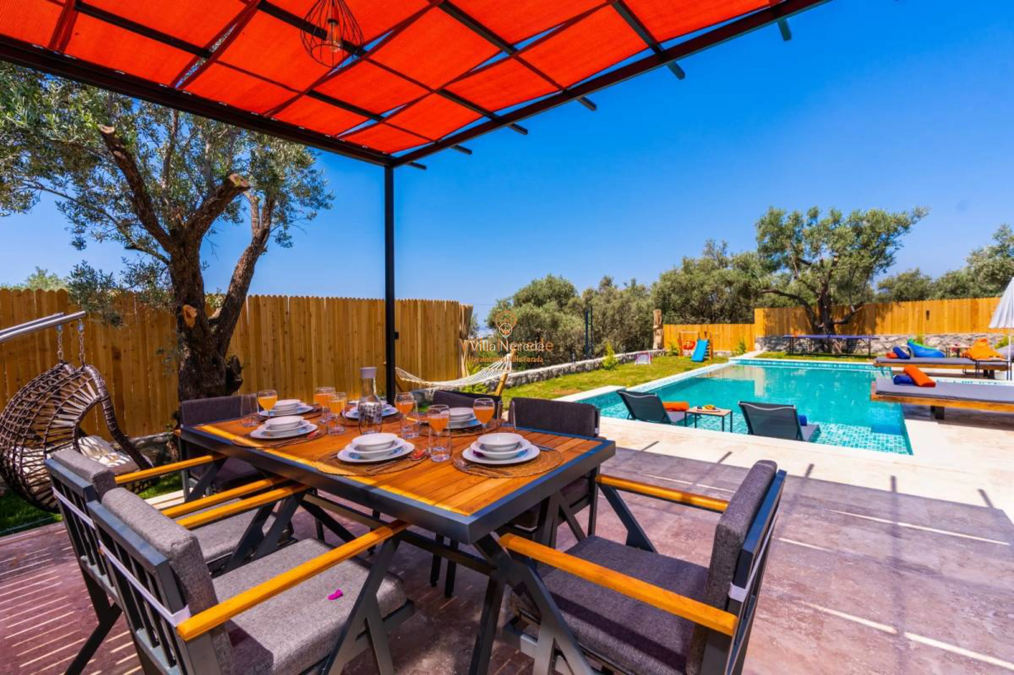 villa-ibiza-1177828923-b.jpg
