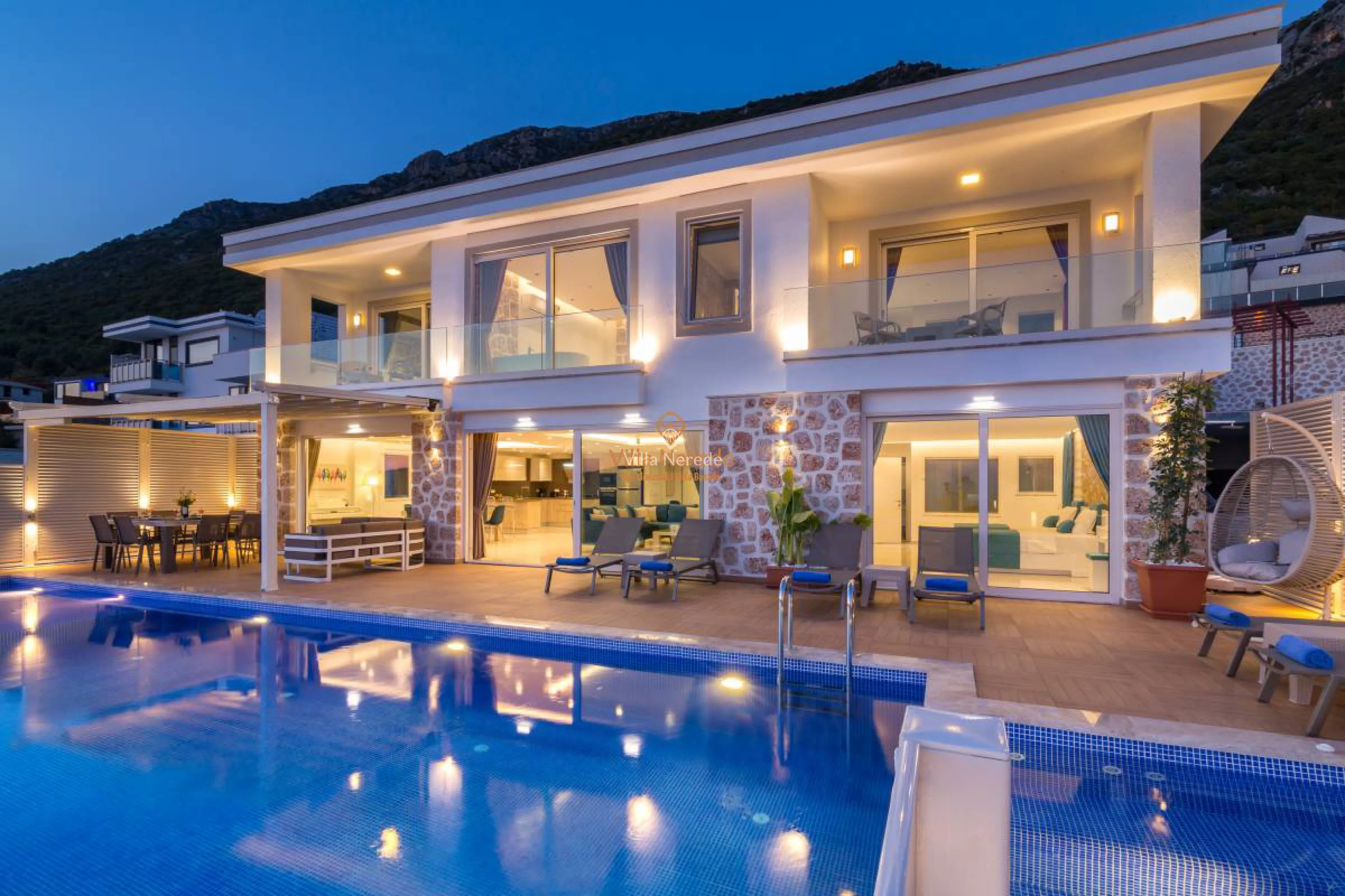 villa-la-mer-azur-1562381398-b.jpg
