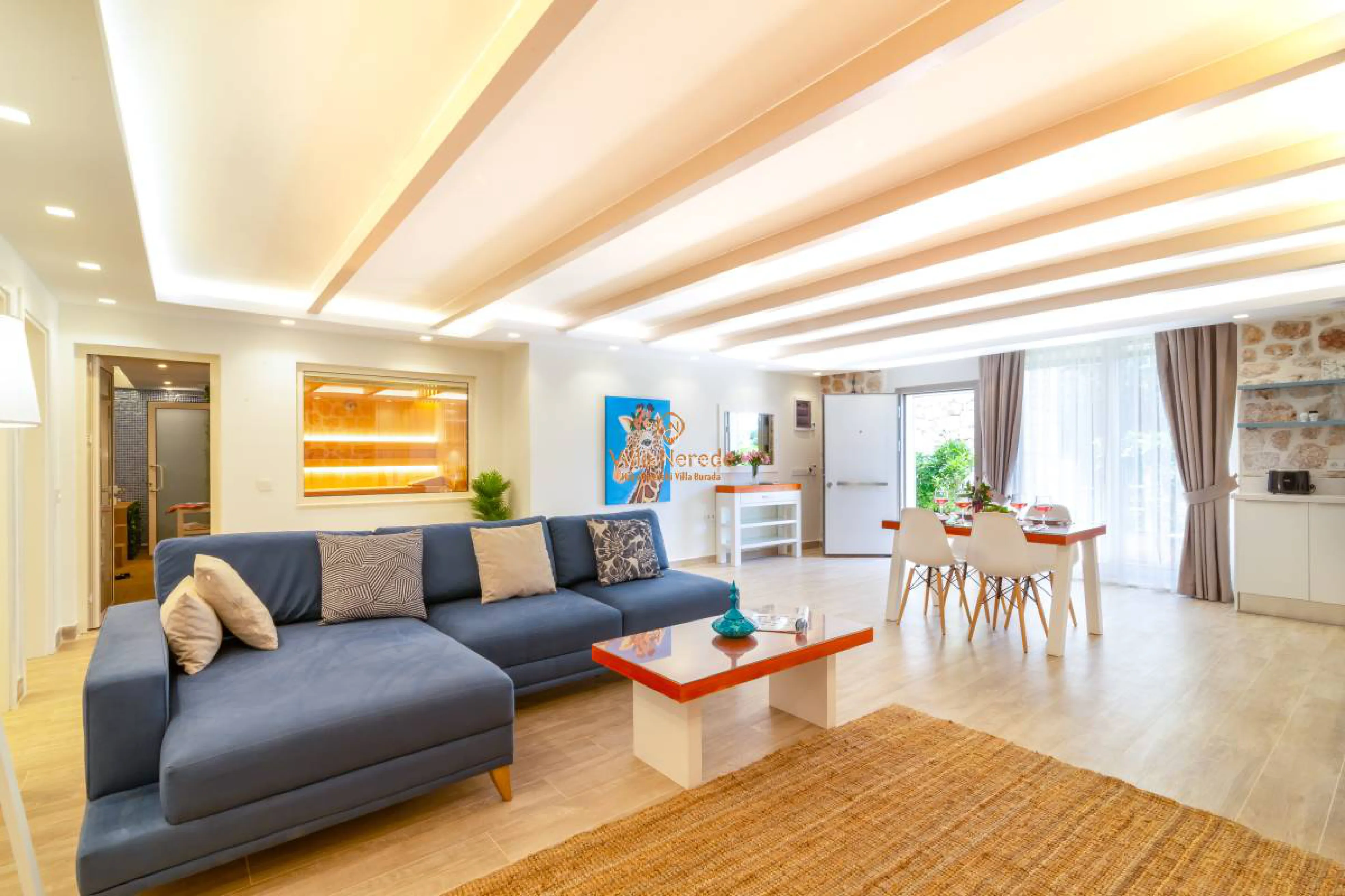 villa-la-mer-comfort-141033590-b.jpg