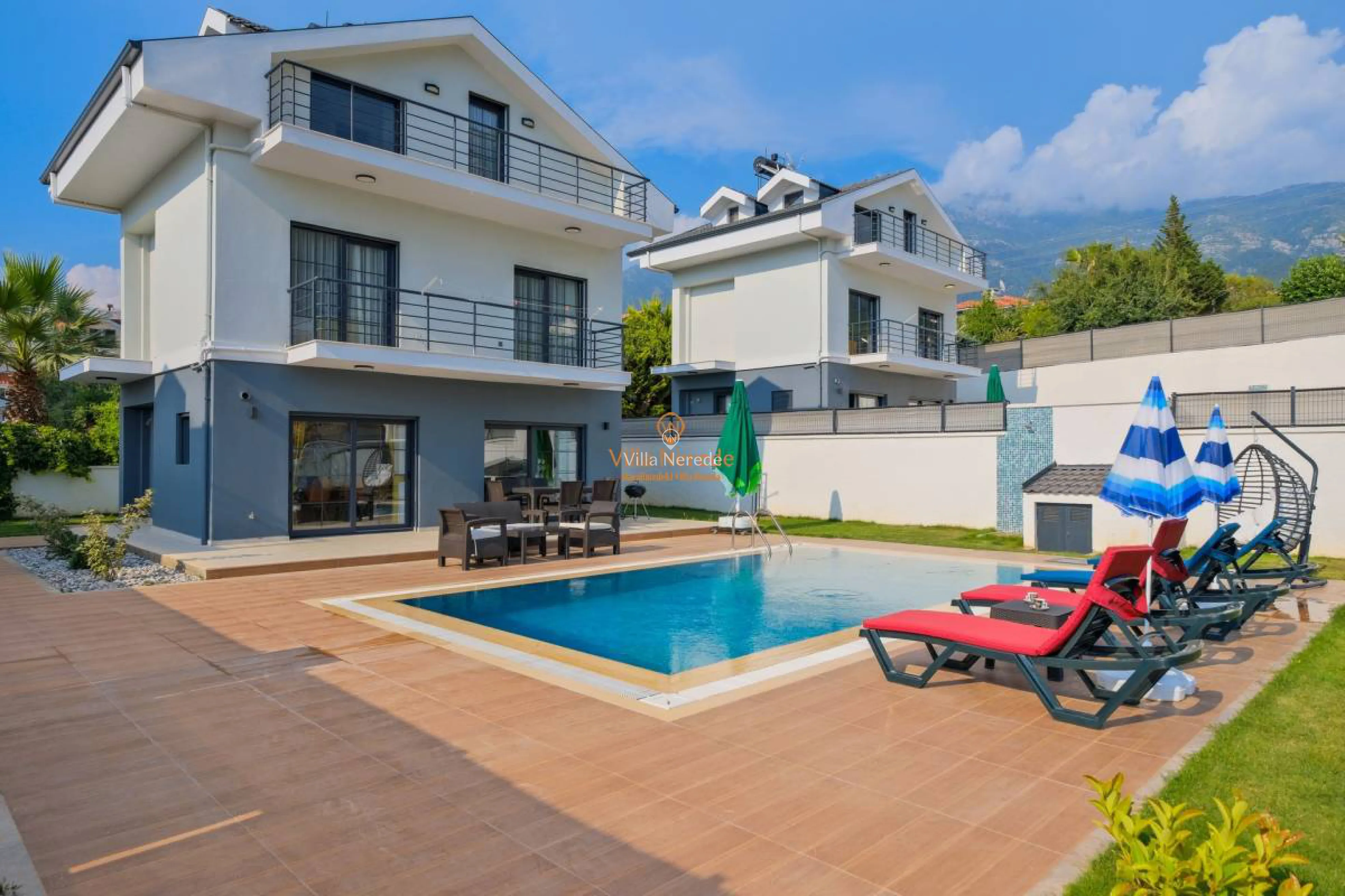 villa-lara-3-705073399-b.jpg