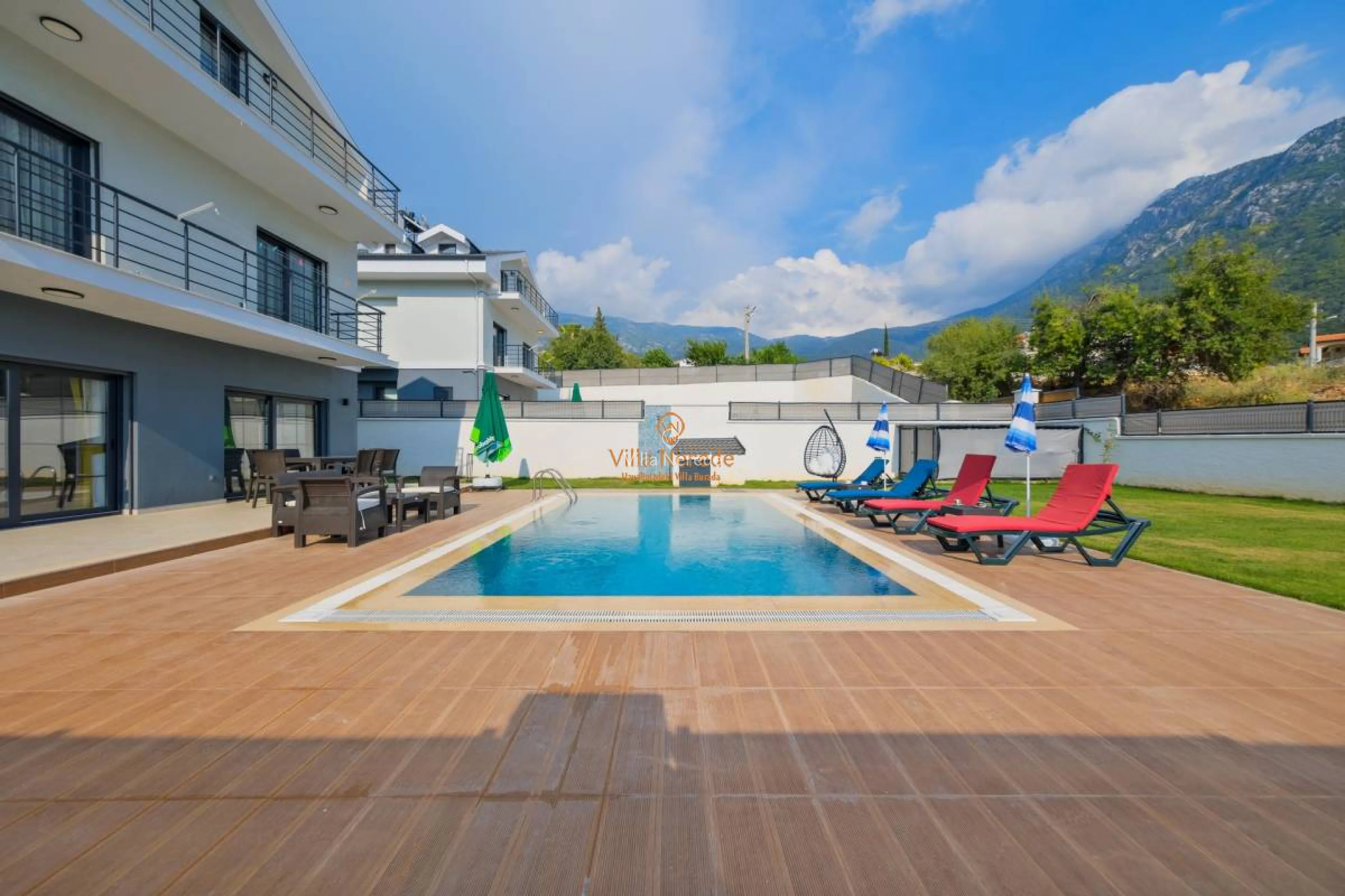 villa-lara-3-728013231-b.jpg