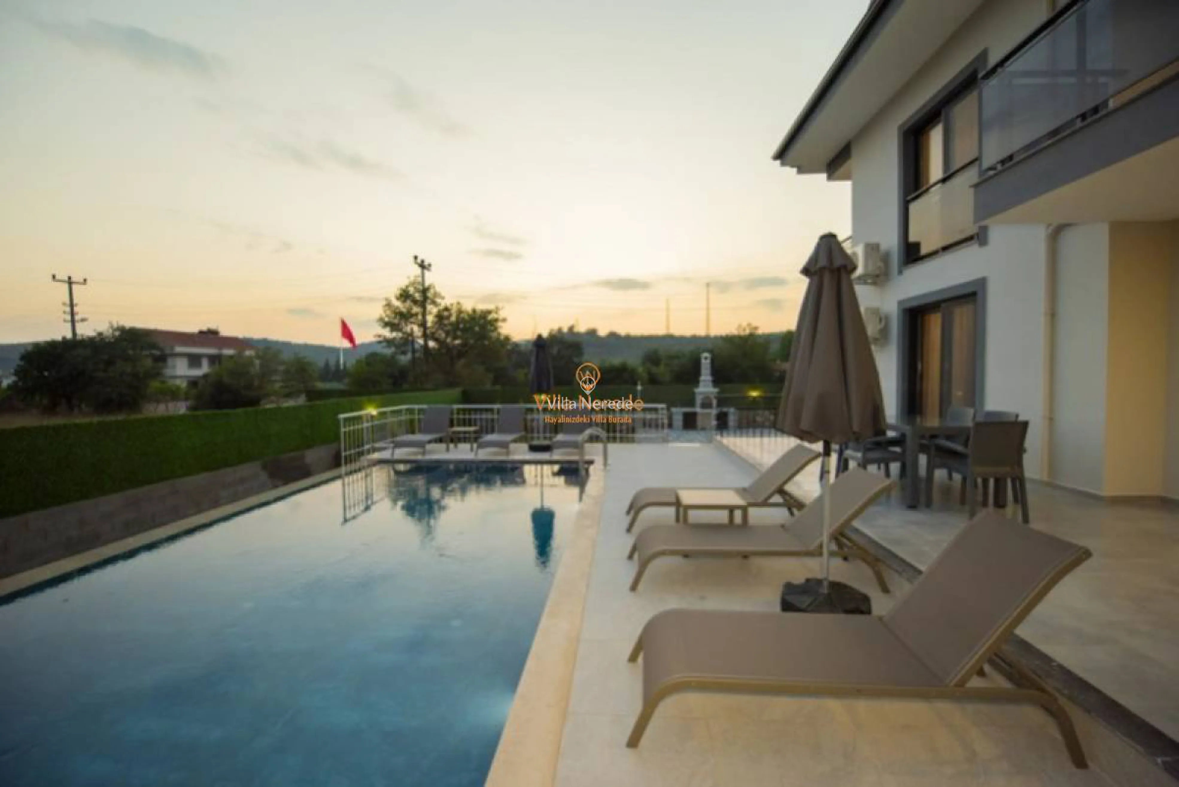 villa-lord-170341512-b.jpg