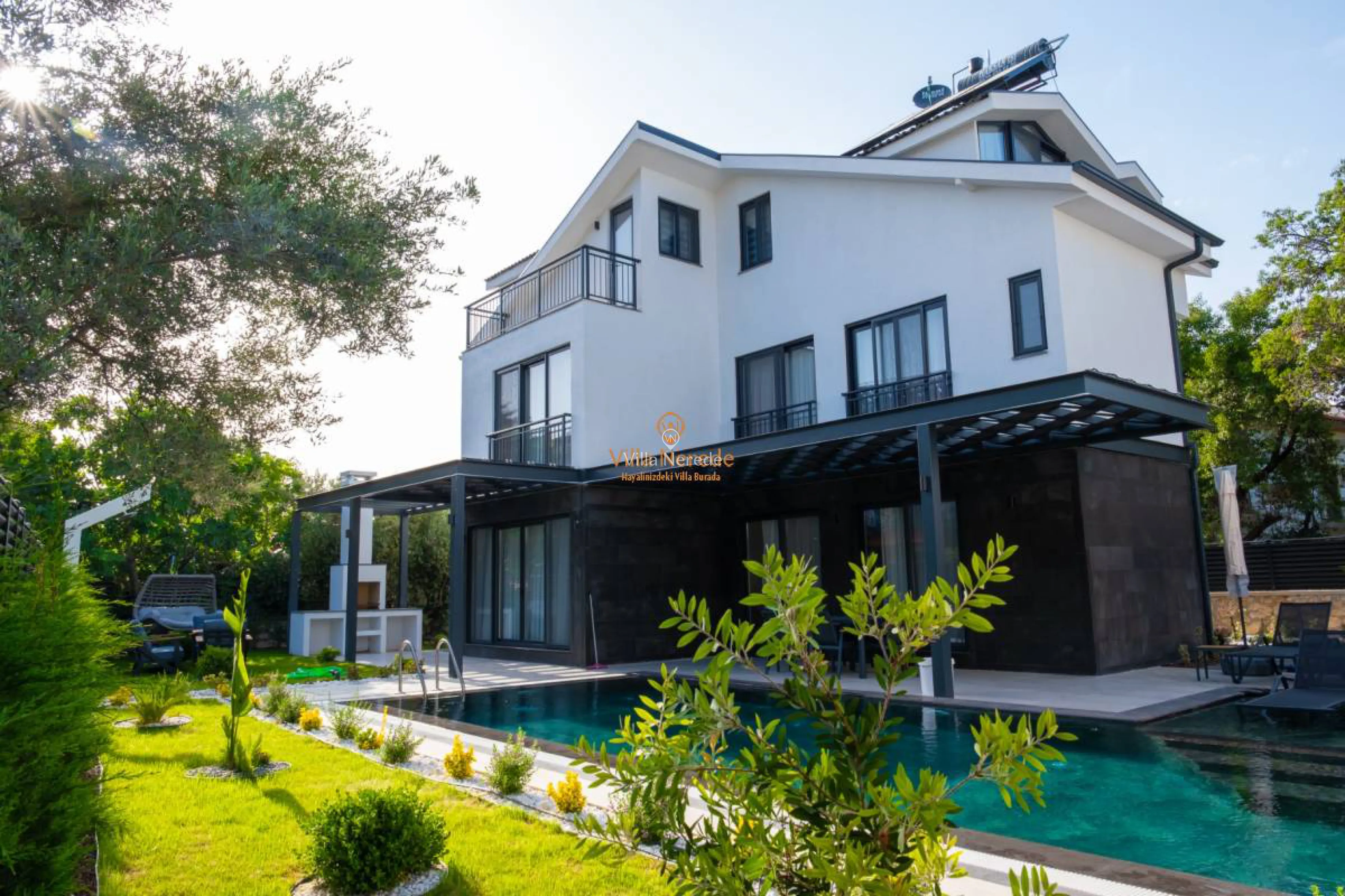 villa-luna-vista-2-757358061-b.jpg