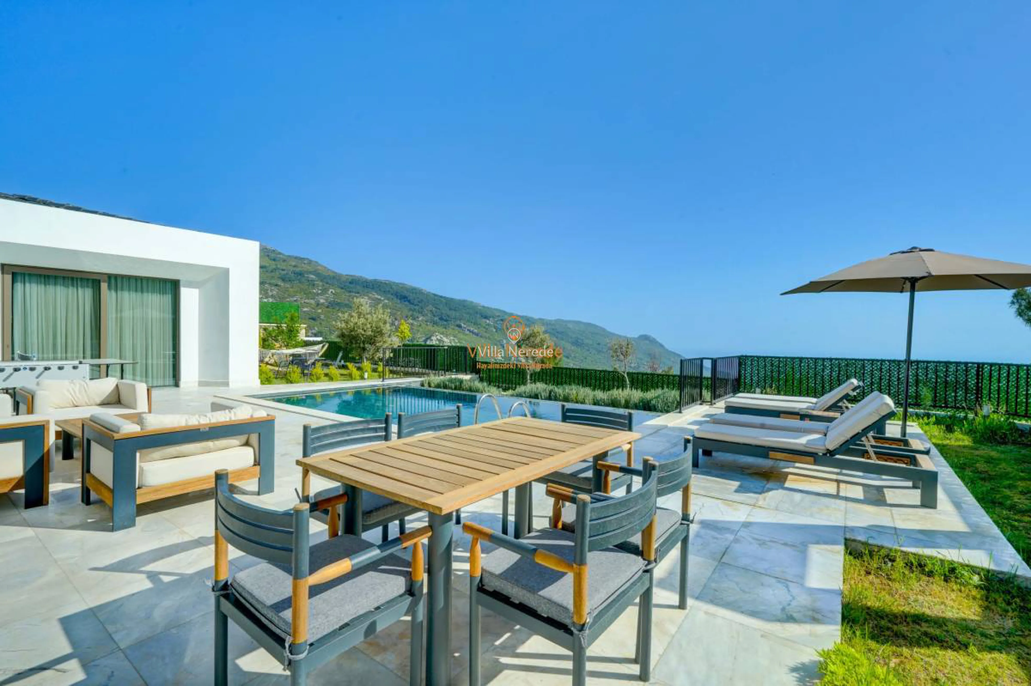 villa-mars-6-1938988479-b.jpg