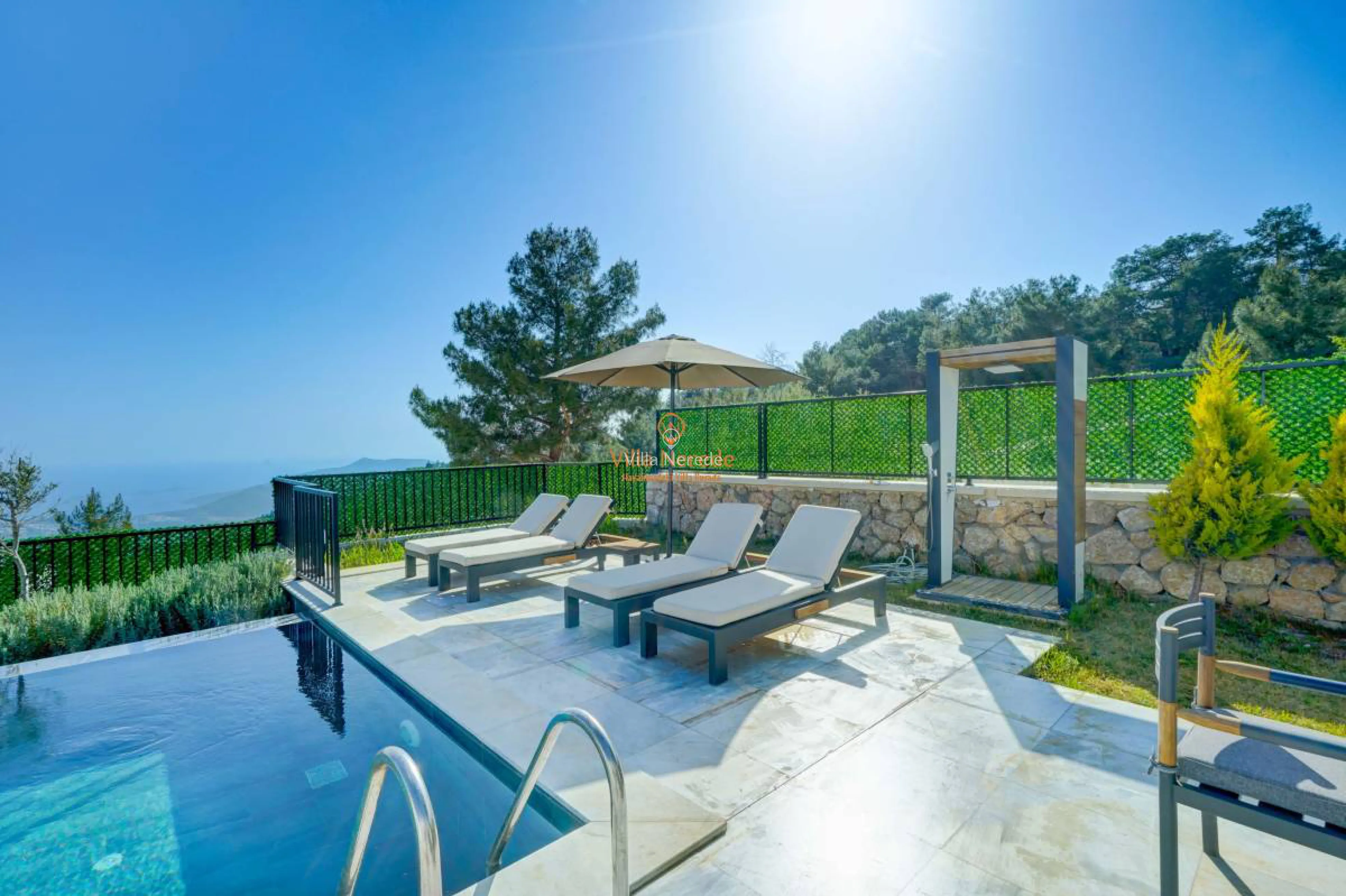 villa-mars-6-1994618437-b.jpg
