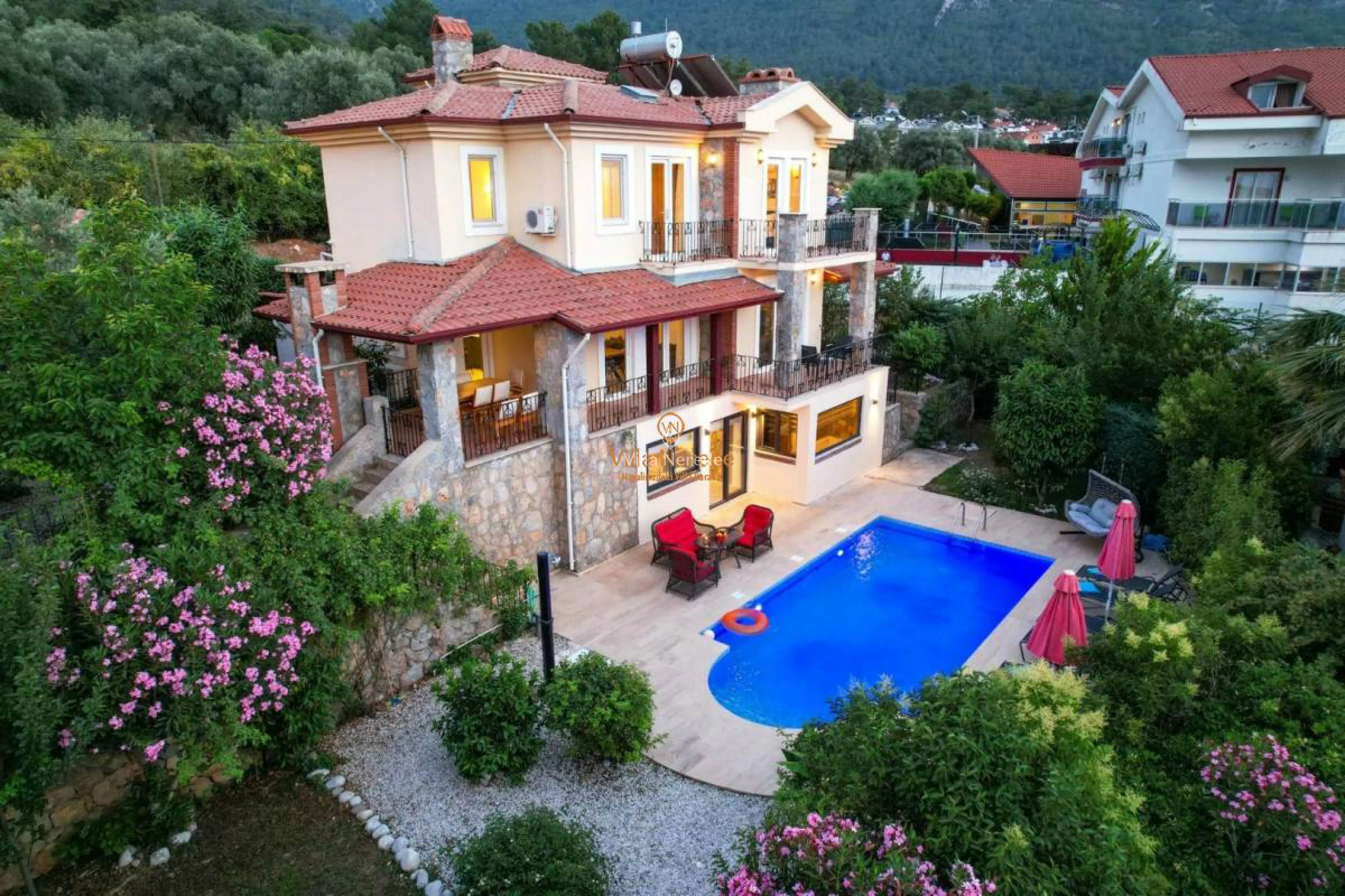 villa-massimo-803571929-b.jpg