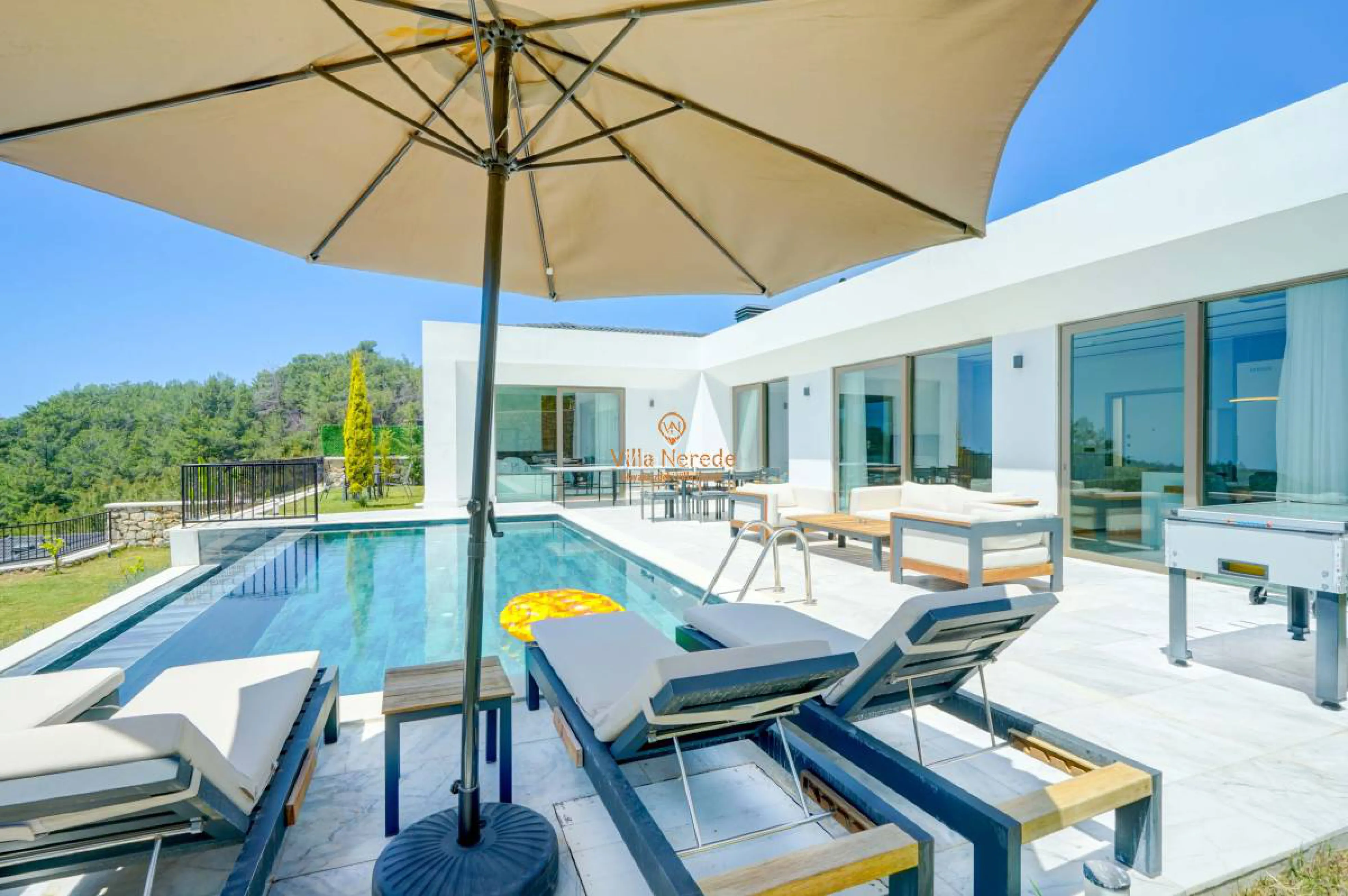 villa-mercury-9-137766555-b.jpg