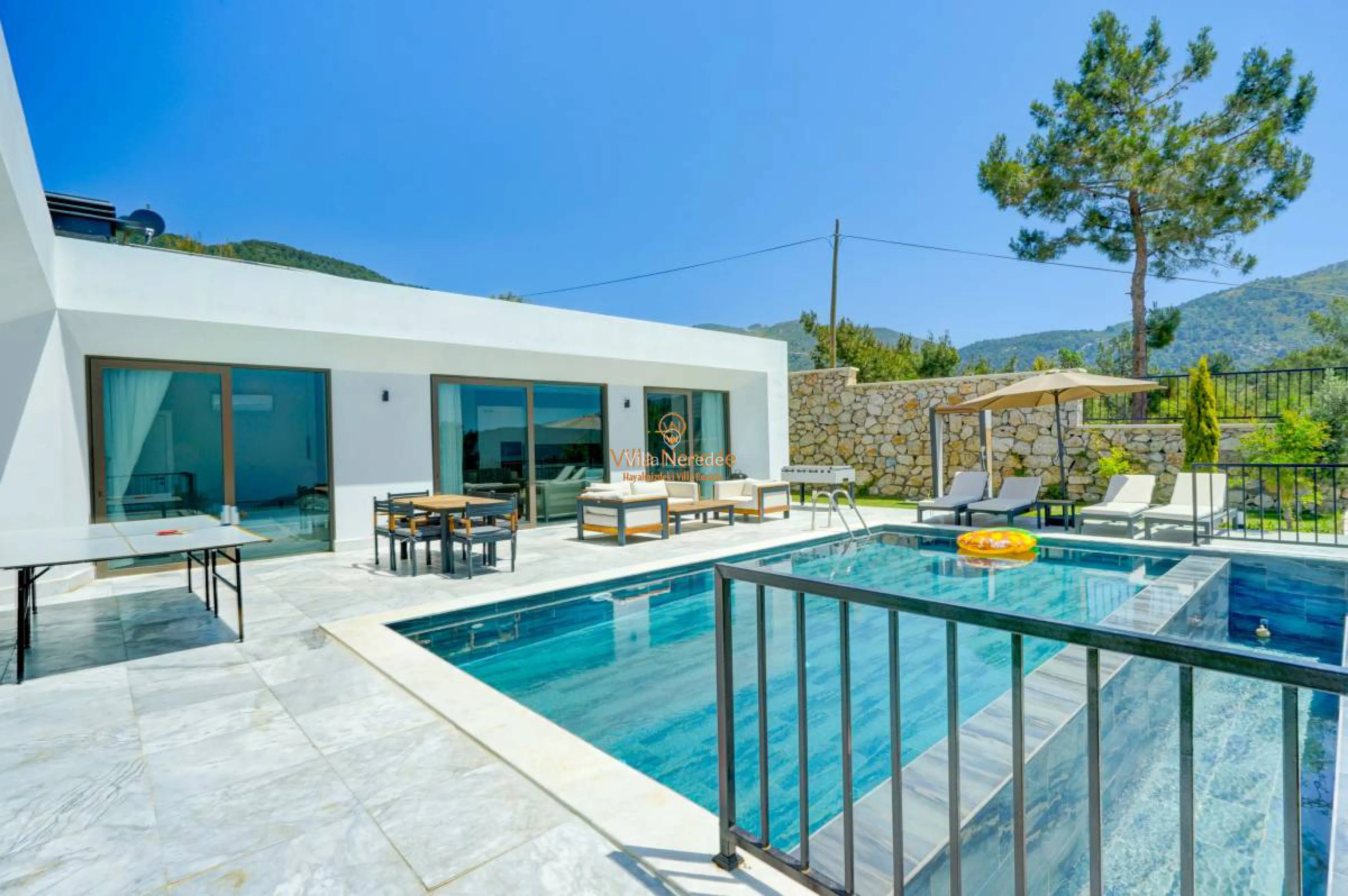 villa-mercury-9-1489382456-b.jpg