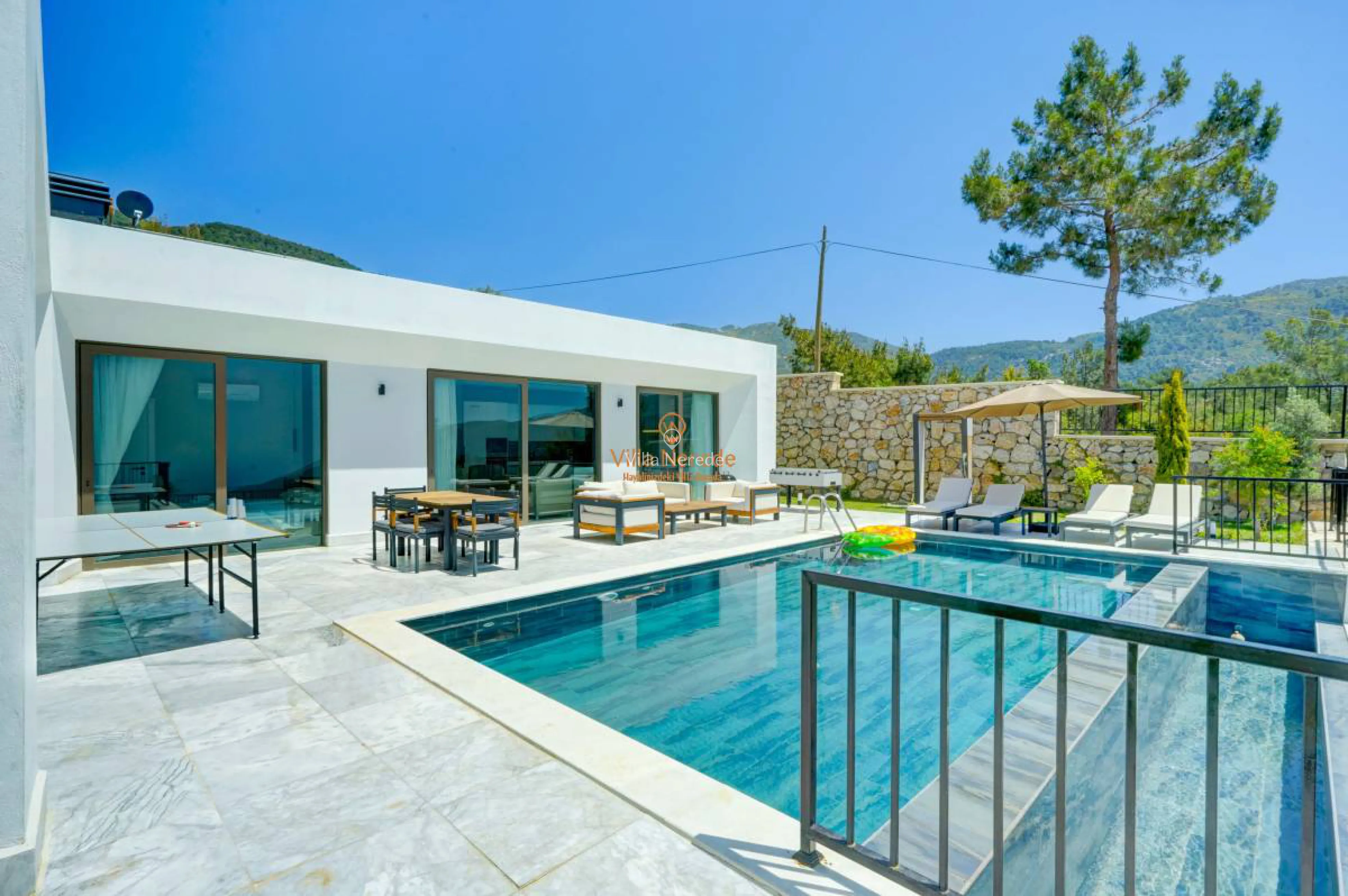 villa-mercury-9-1615057040-b.jpg