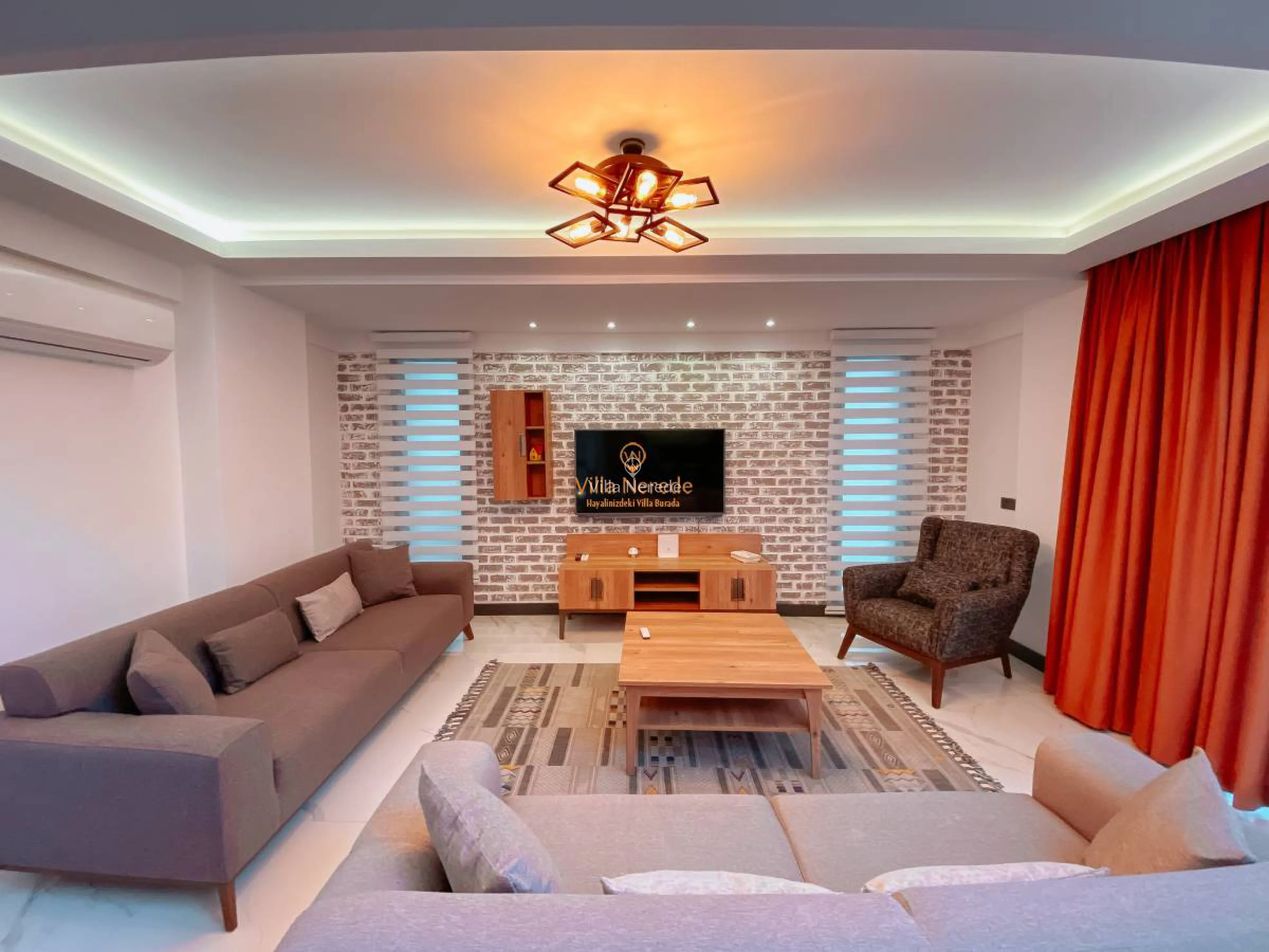 villa-meyra-103065960-b.jpg