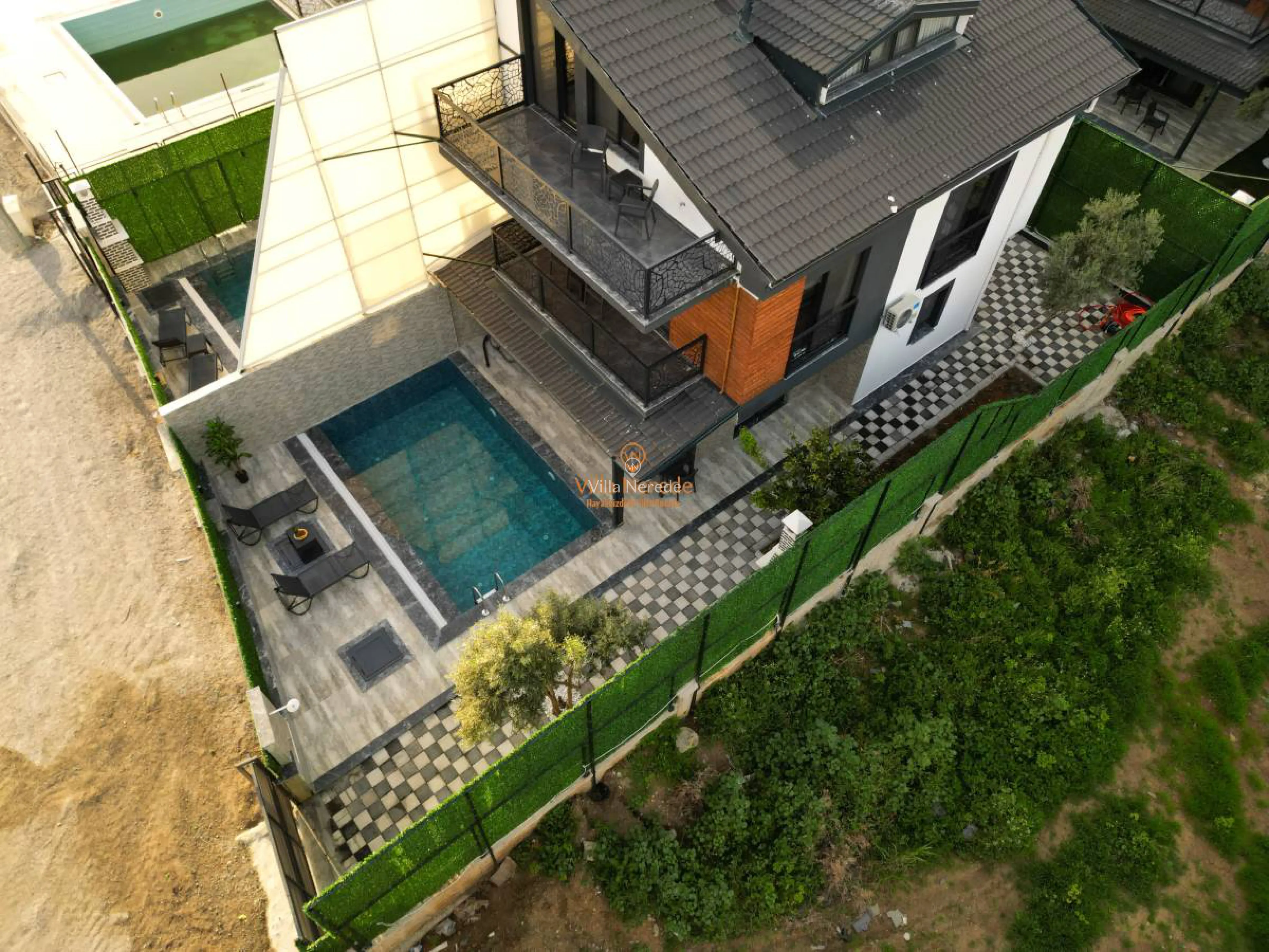 villa-moonfairy-461159830-b.jpg