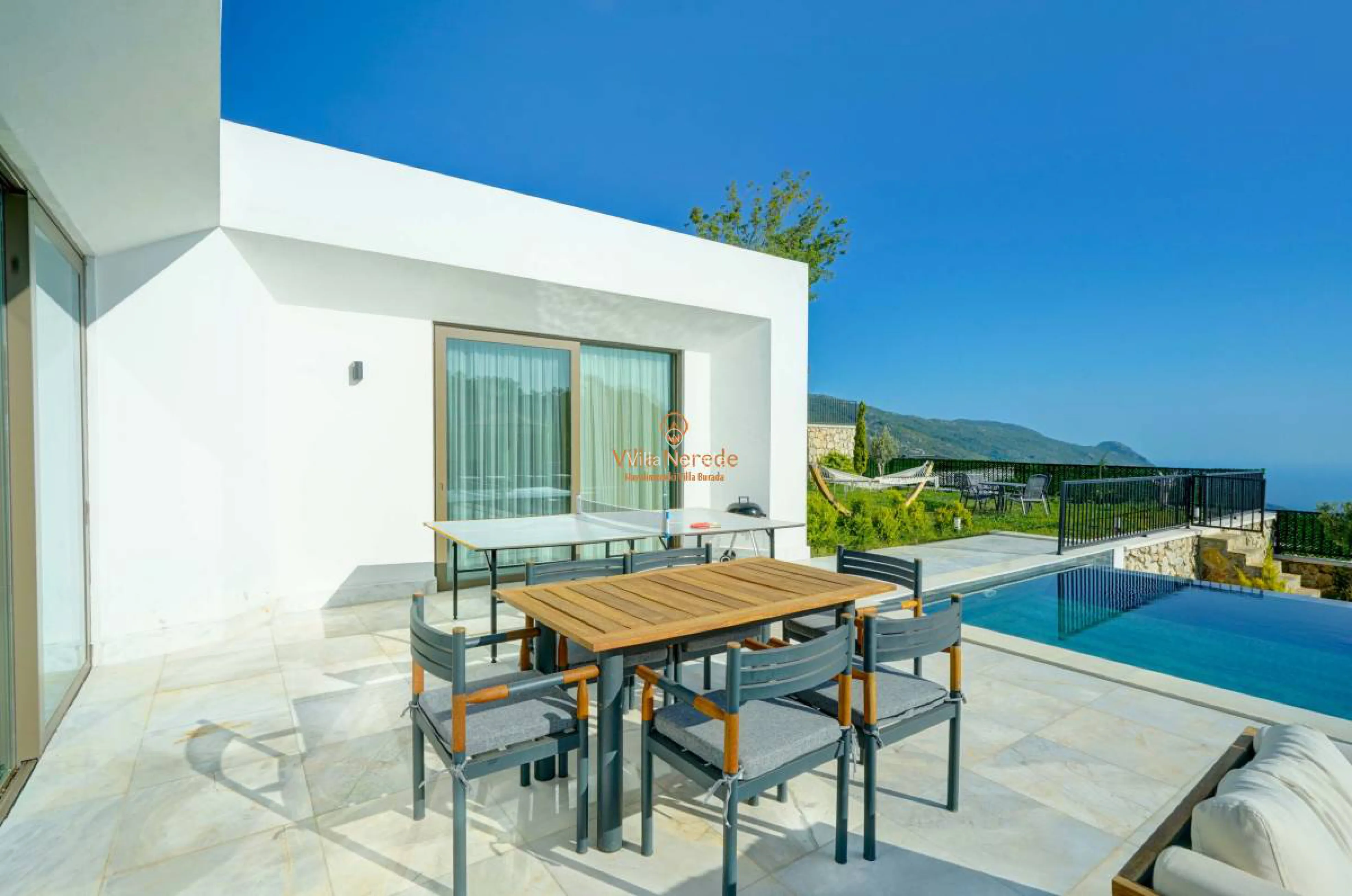 villa-neptune-2-1083416343-b.jpg