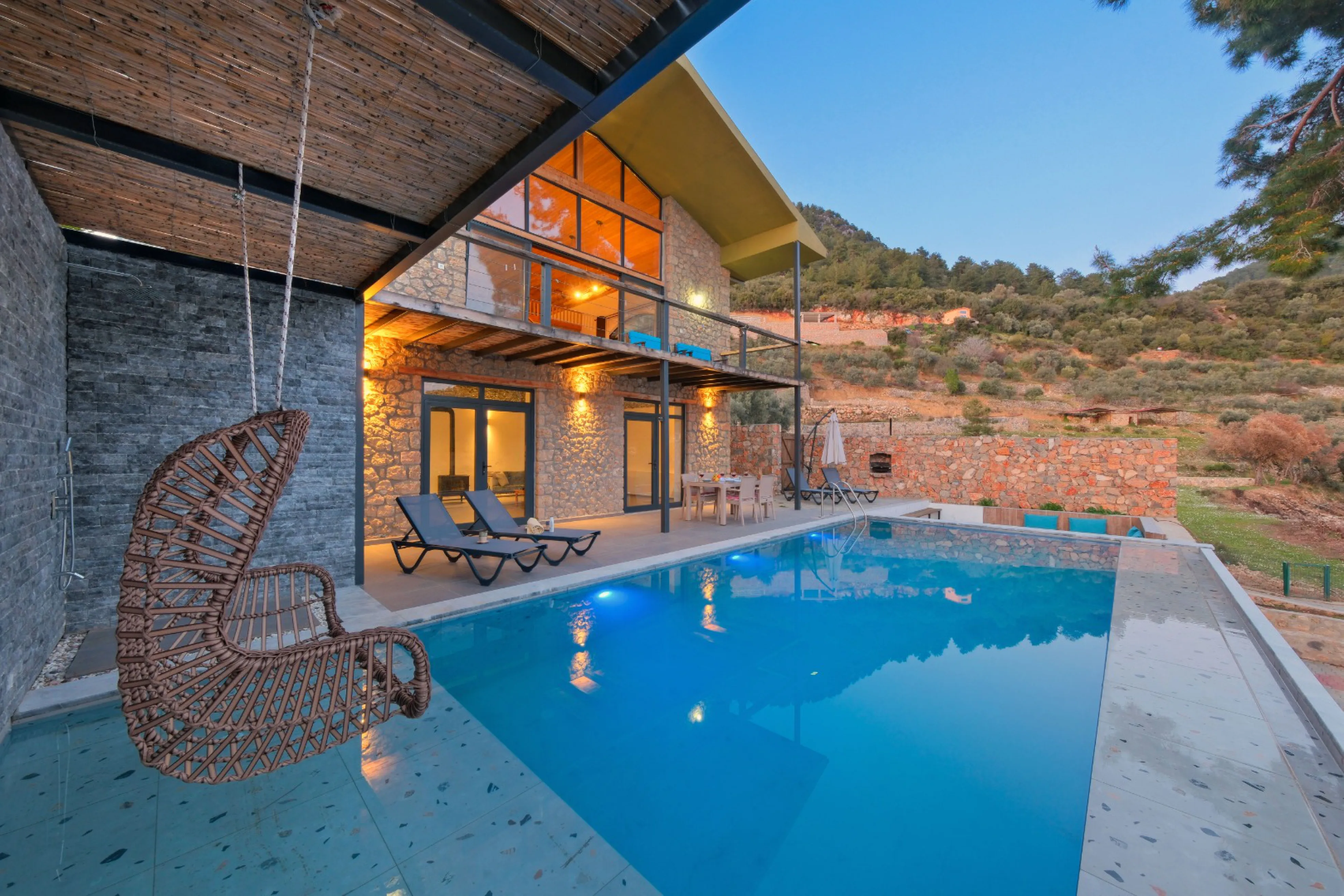 Villa Ayaz - Muhafazakar Havuz Alanlı Villa Kiralama