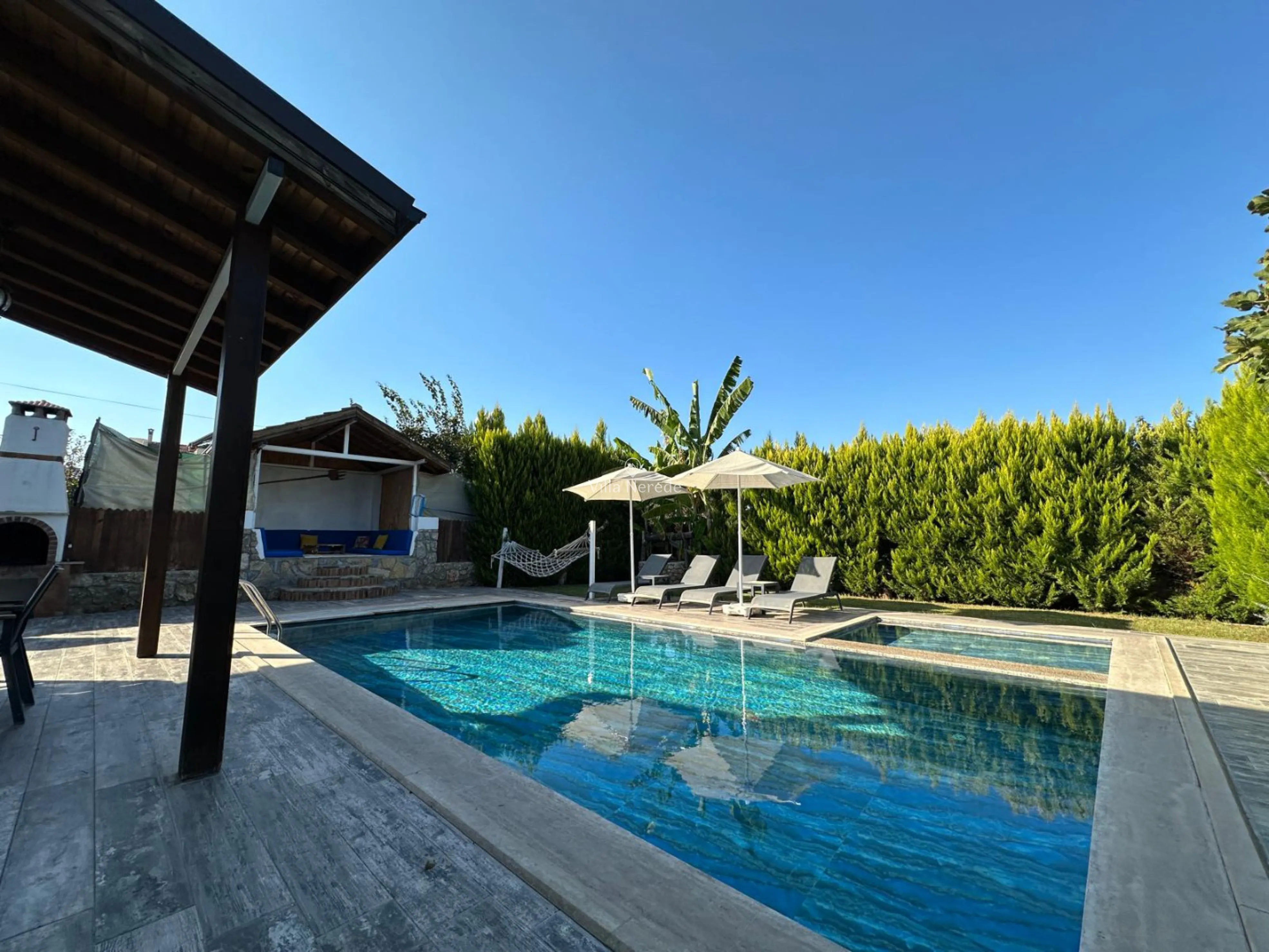 villa-nerede-villa-barbus-2-19_963.jpeg