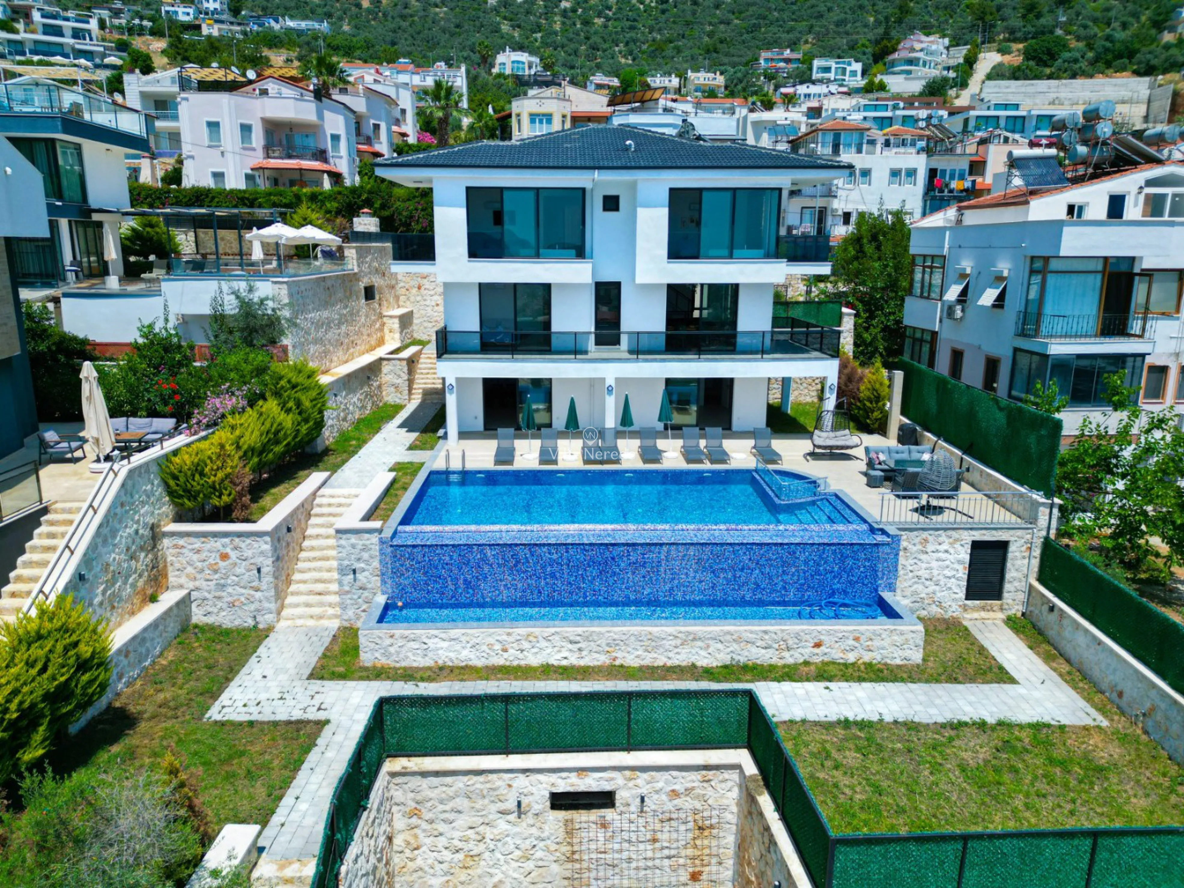 villa-nerede-villa-beatrice-17_564.jpg