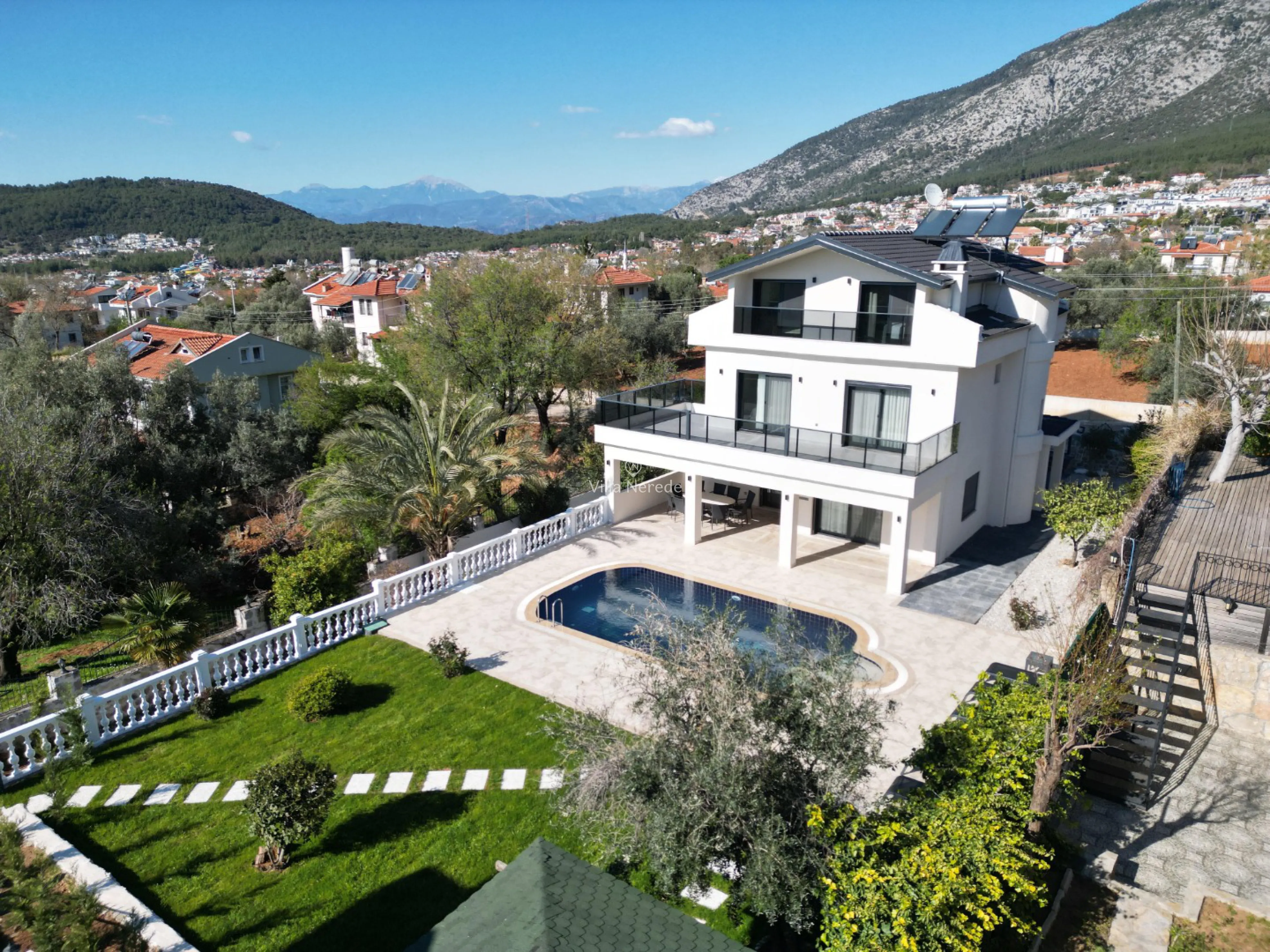villa-nerede-villa-big-white-24_56.jpeg