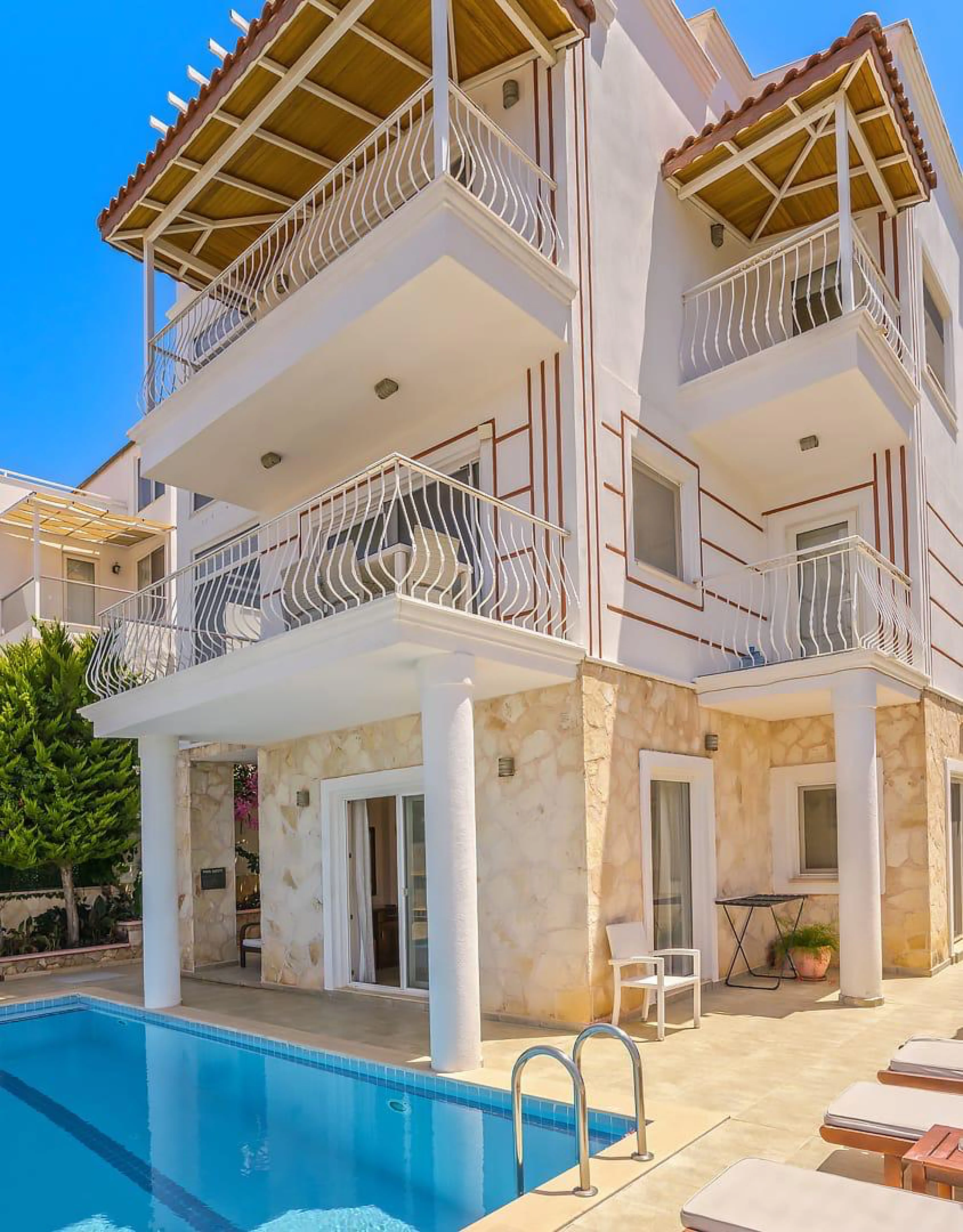 Villa Canopus
