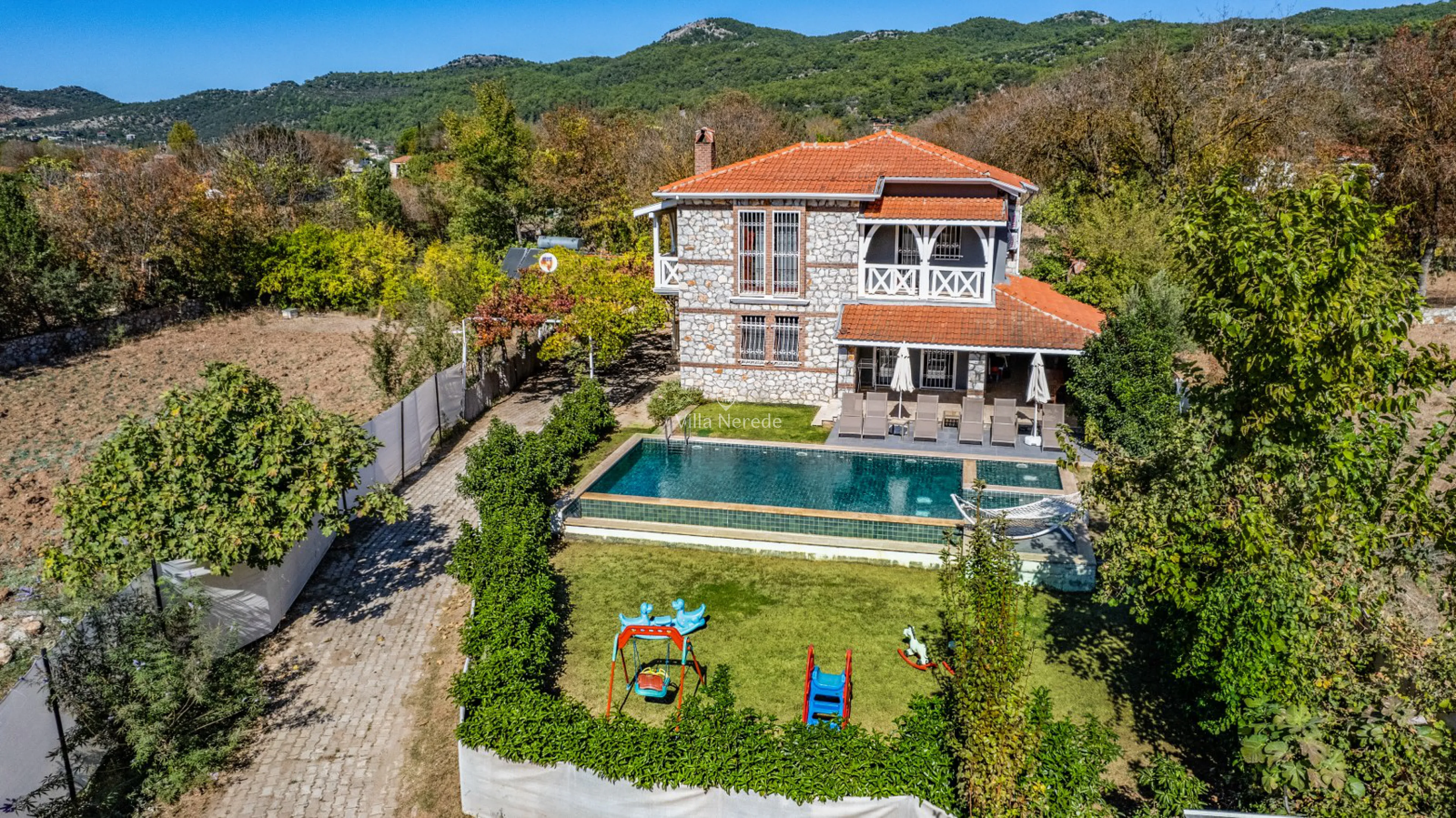villa-nerede-villa-casamira-3_815.jpg