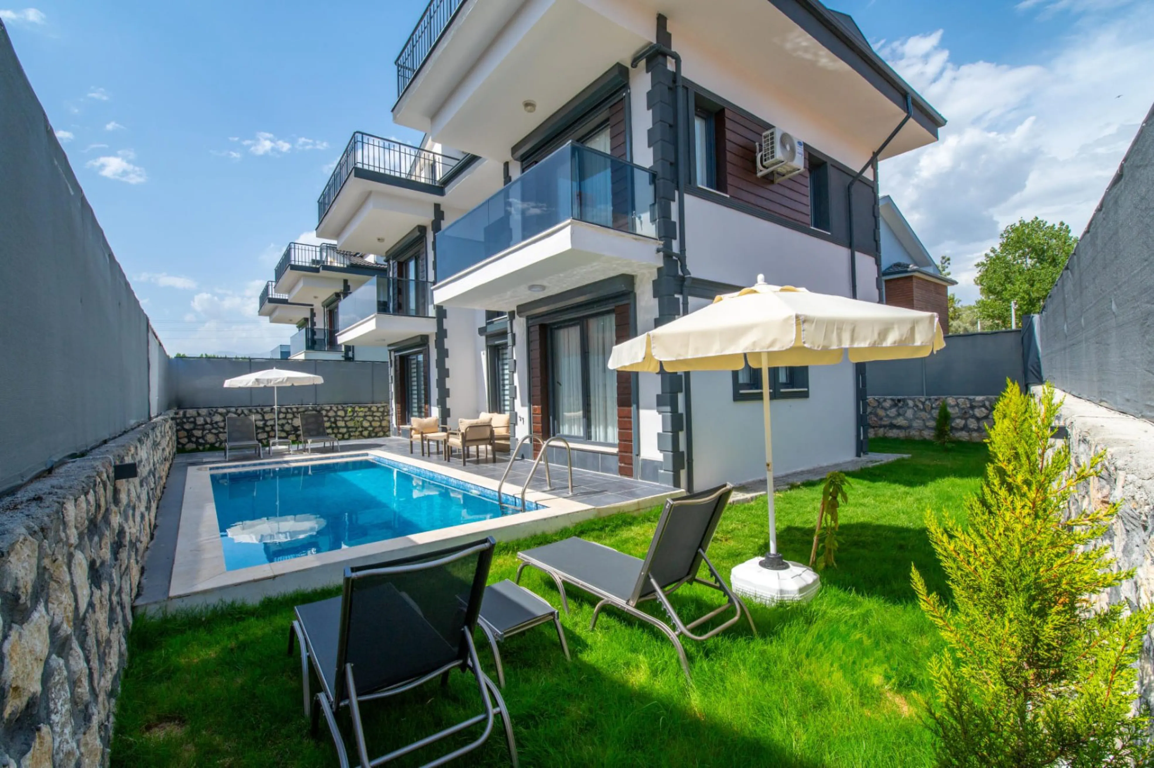 Villa demeter 2