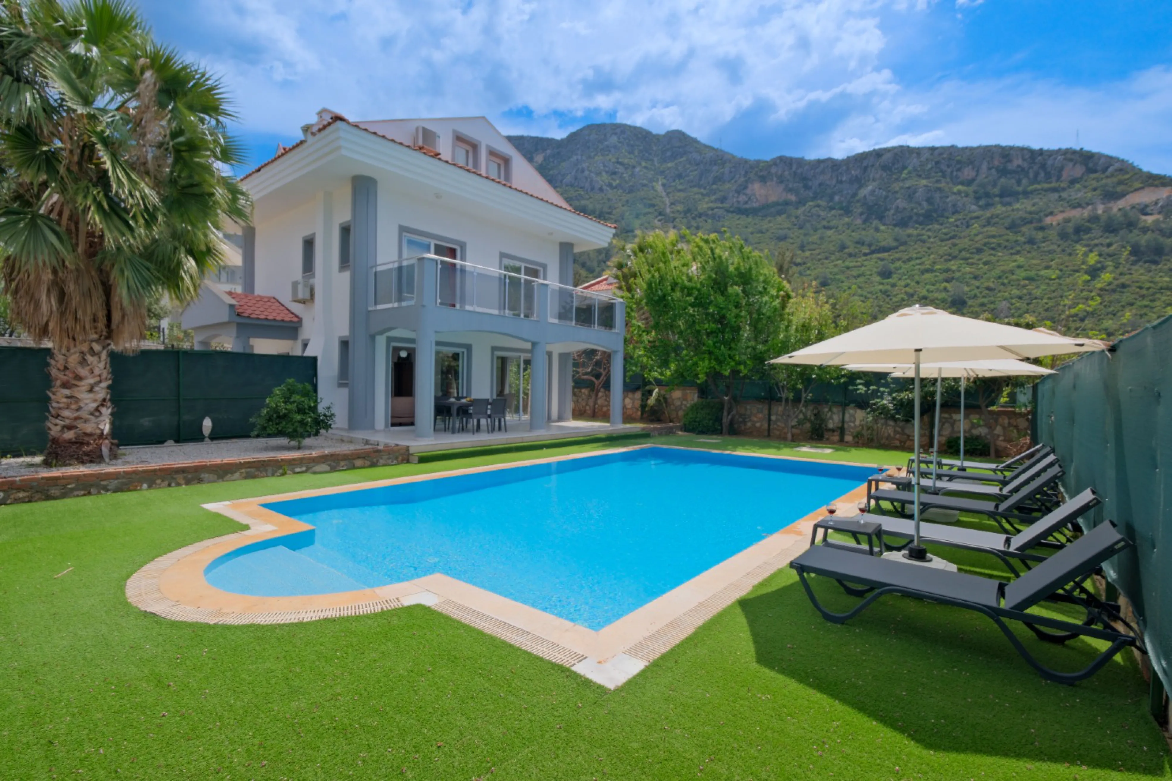 Villa Hira 2 - Geniş Havuz & Doğa Manzaralı Kiralık Villa