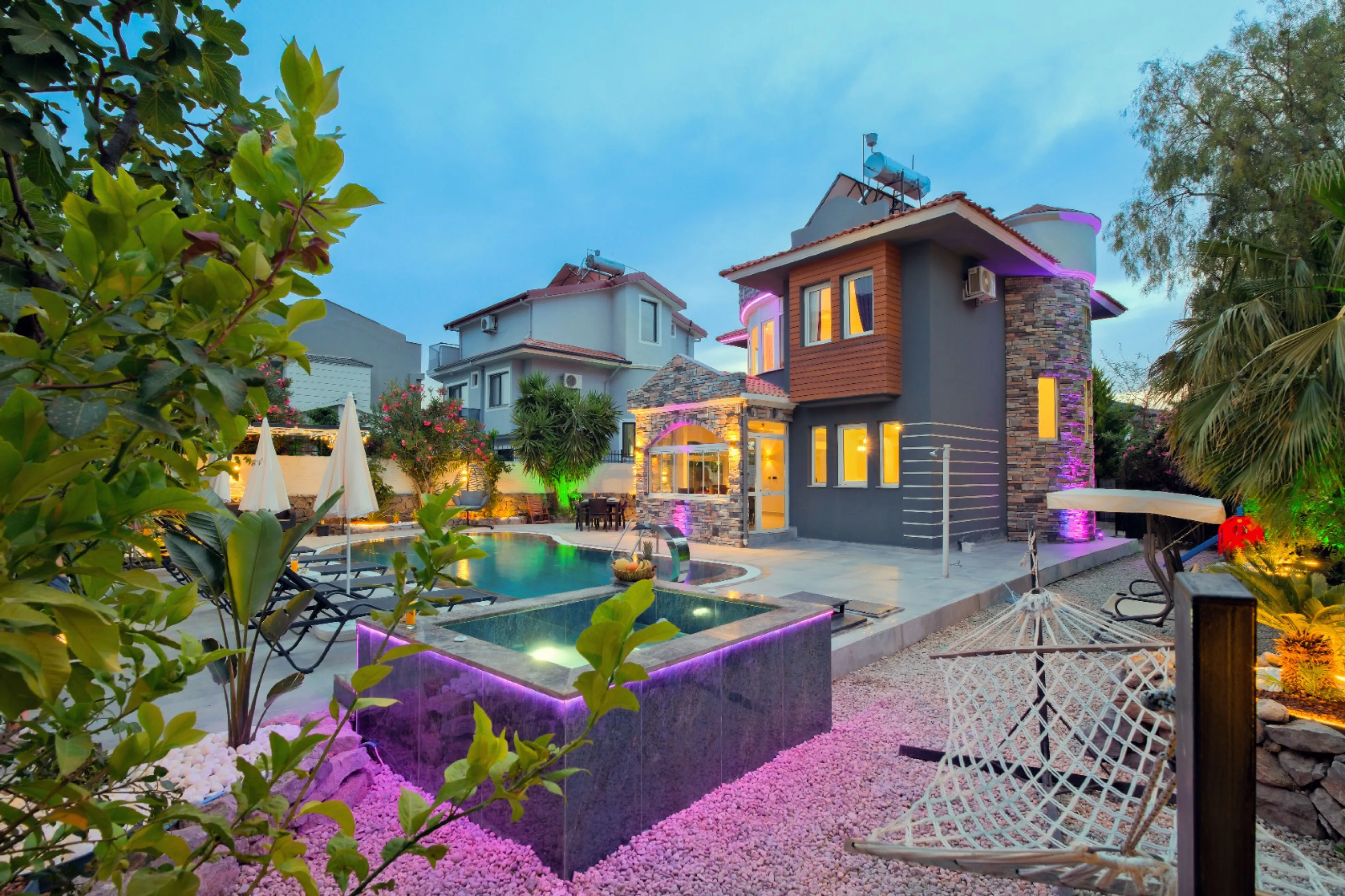 Villa İzli