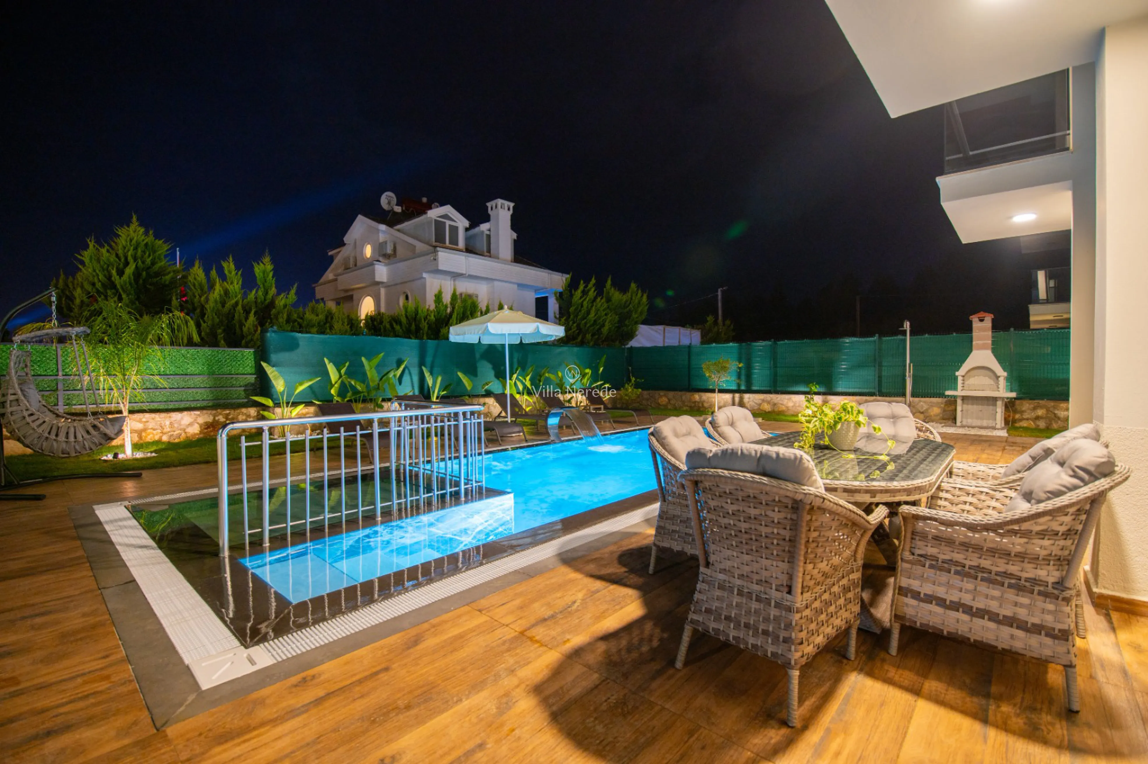 villa-nerede-villa-napoli-2-11_73.jpg