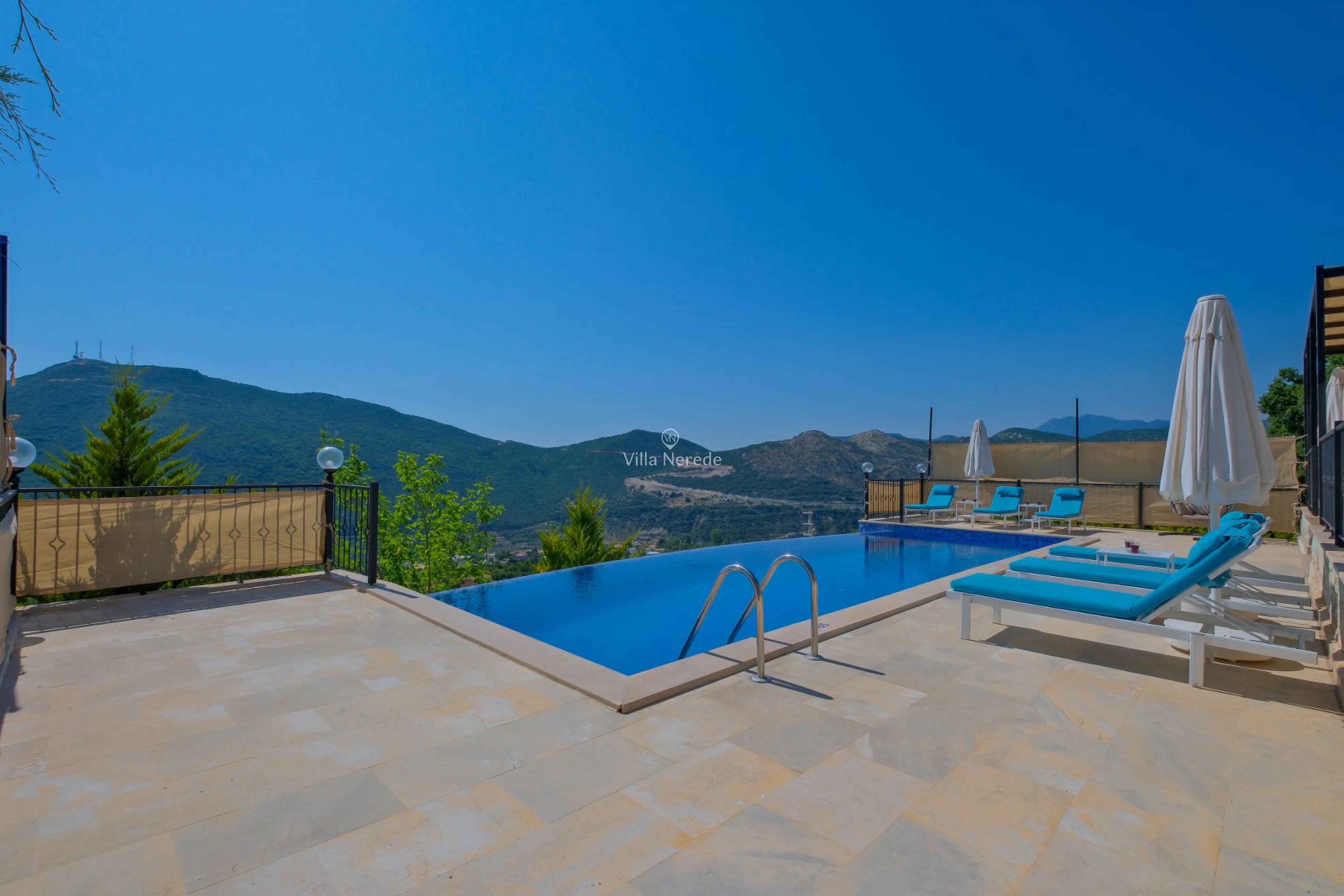 villa-nerede-villa-nazlim-2-21_979.jpg