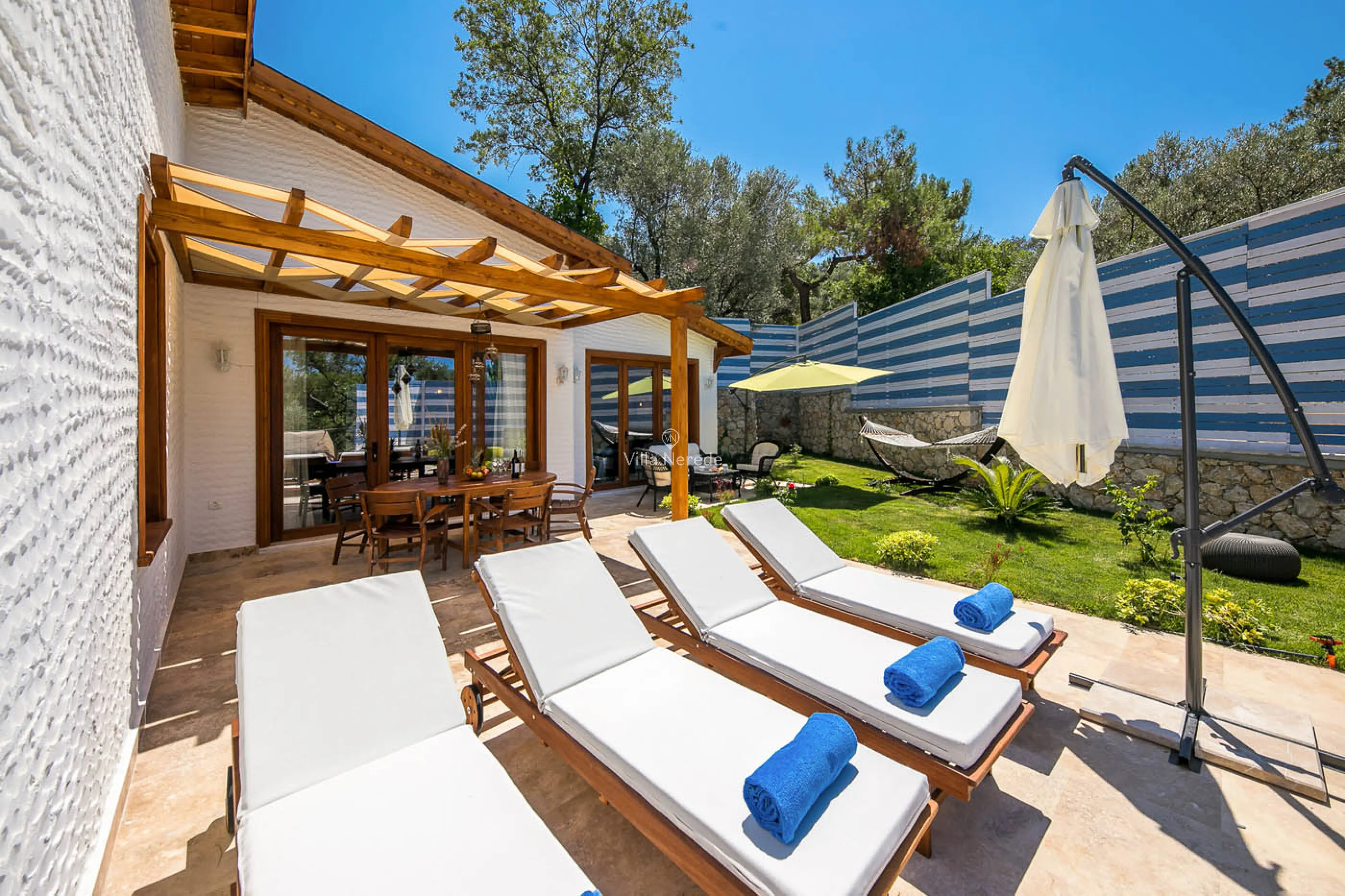 villa-nerede-villa-sunny-1-3_688.jpg