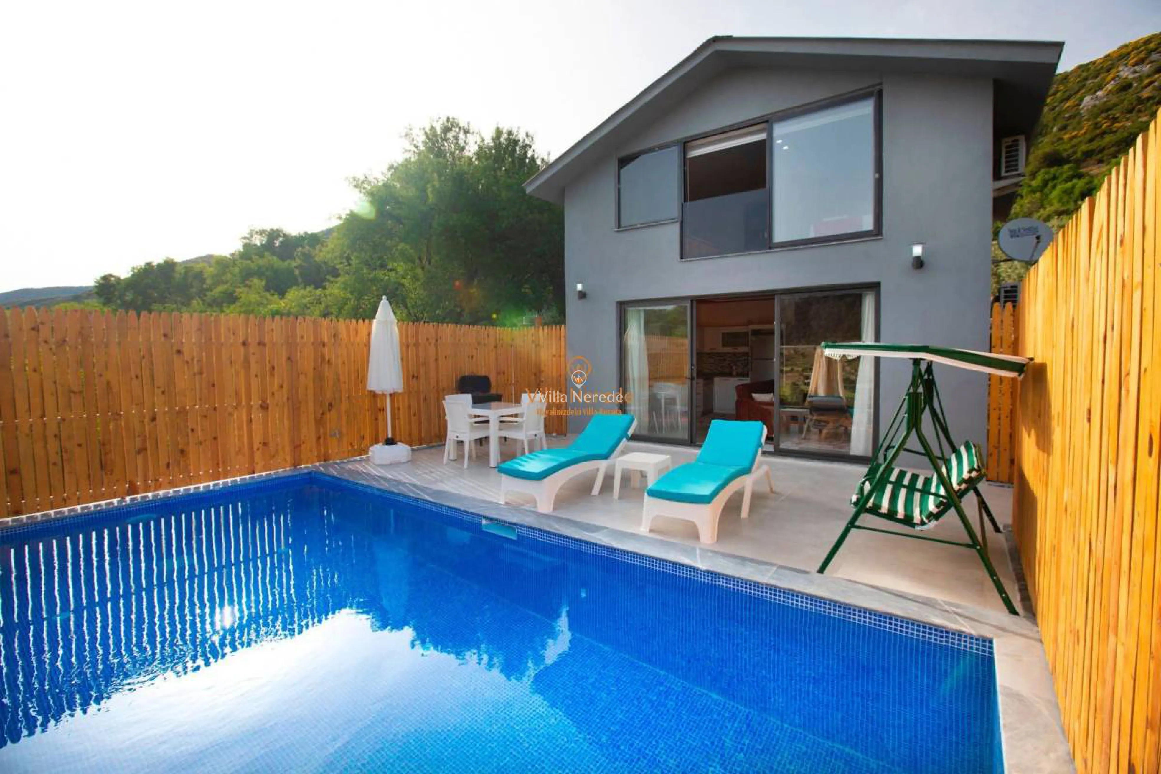 villa-panni-2127922025-b.jpeg